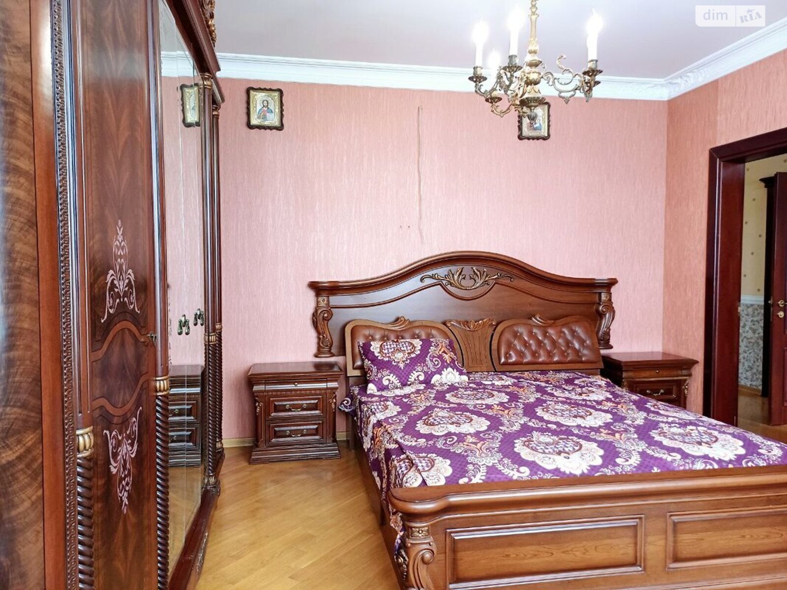 трехкомнатная квартира в Киеве, район Дарницкий, на просп. Николая Бажана 1М в аренду на долгий срок помесячно фото 1 трехкомнатная квартира в Киеве, район Дарницкий, на просп. Николая Бажана 1М в аренду на долгий срок помесячно фото 1