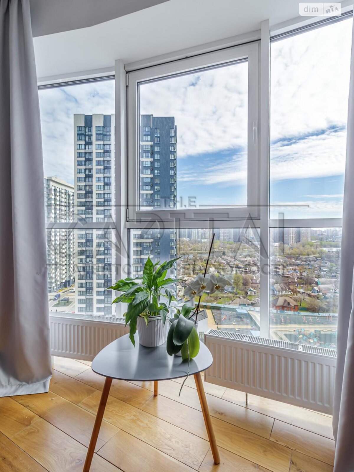 трехкомнатная квартира в Киеве, район Дарницкий, на просп. Николая Бажана 1А в аренду на долгий срок помесячно фото 1