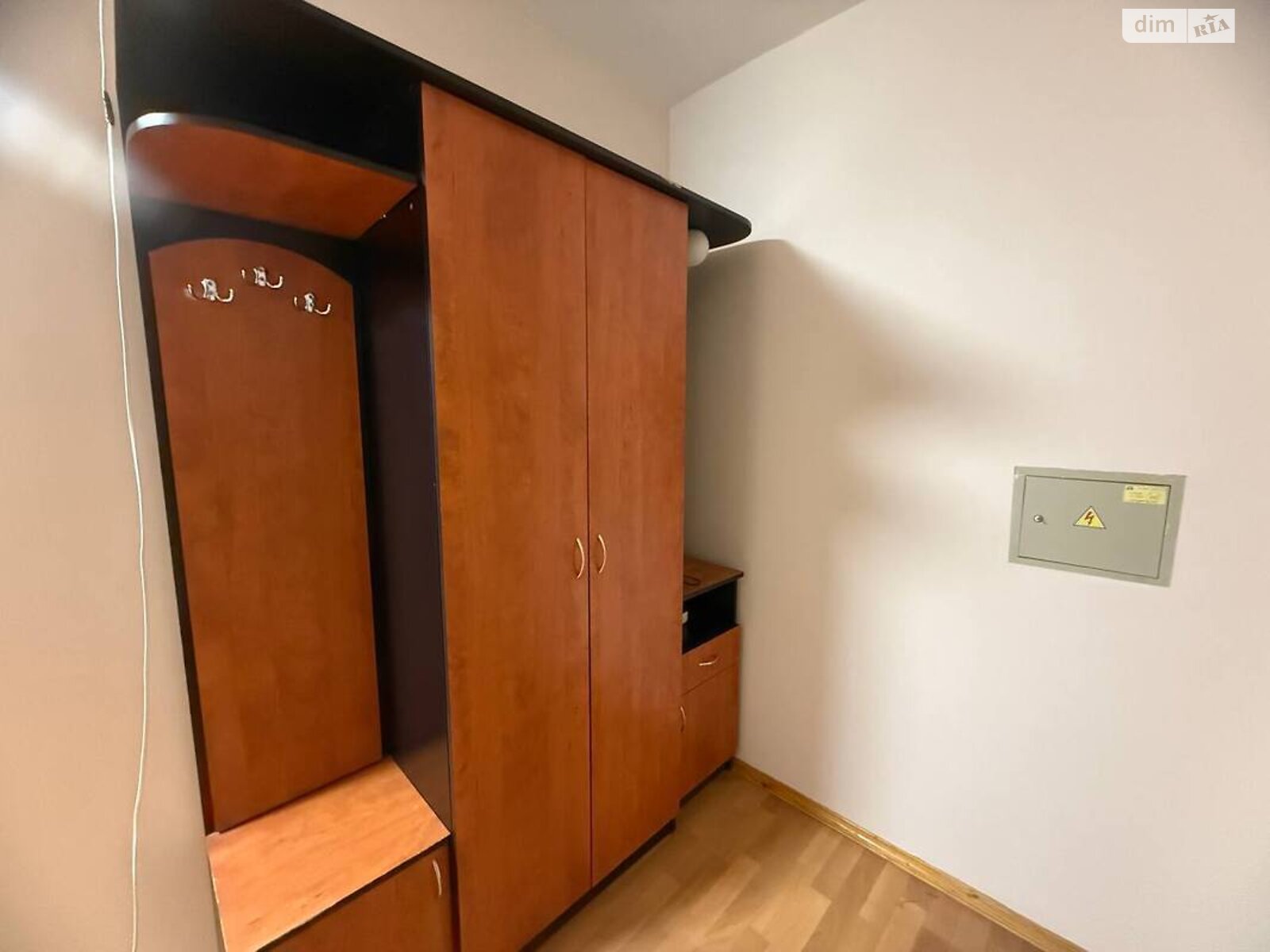 трикімнатна квартира в Києві, район Дарницький, на просп. Петра Григоренка 1Б в довготривалу оренду помісячно фото 1 трикімнатна квартира в Києві, район Дарницький, на просп. Петра Григоренка 1Б в довготривалу оренду помісячно фото 1