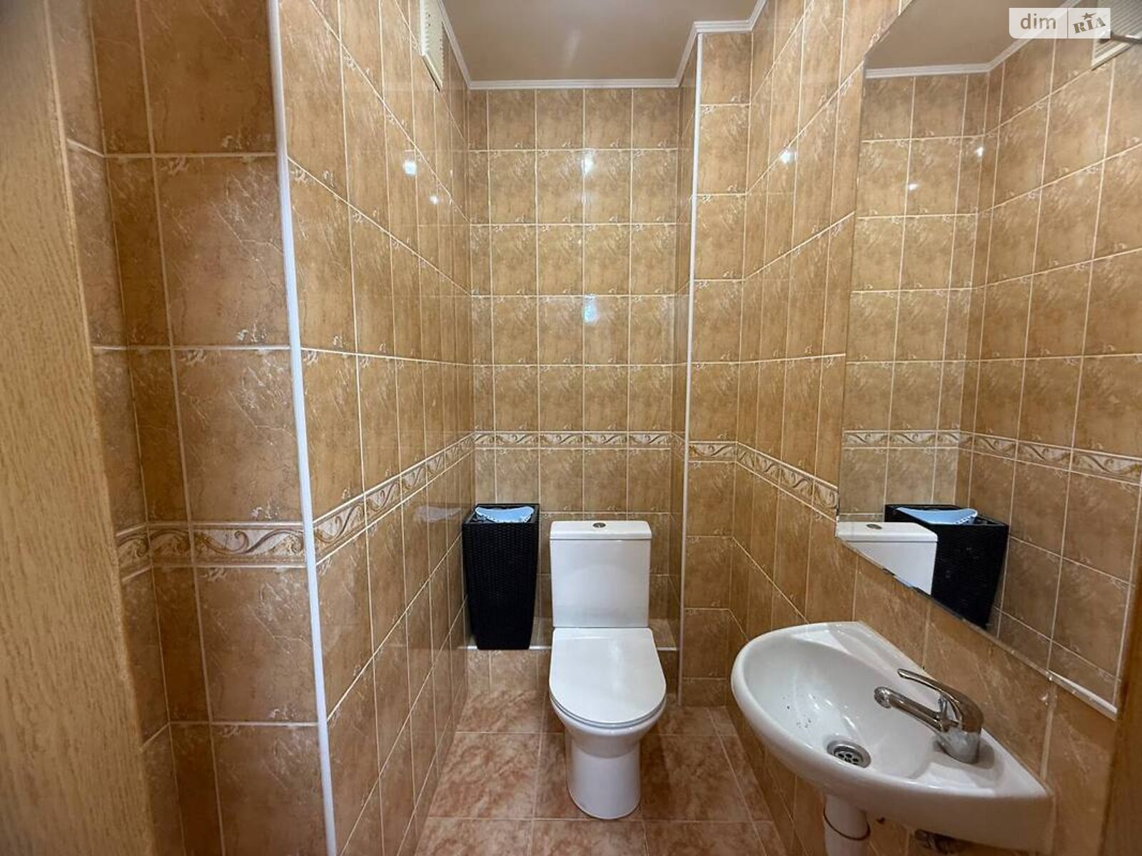 трикімнатна квартира в Києві, район Дарницький, на просп. Петра Григоренка 1Б в довготривалу оренду помісячно фото 1 трикімнатна квартира в Києві, район Дарницький, на просп. Петра Григоренка 1Б в довготривалу оренду помісячно фото 1