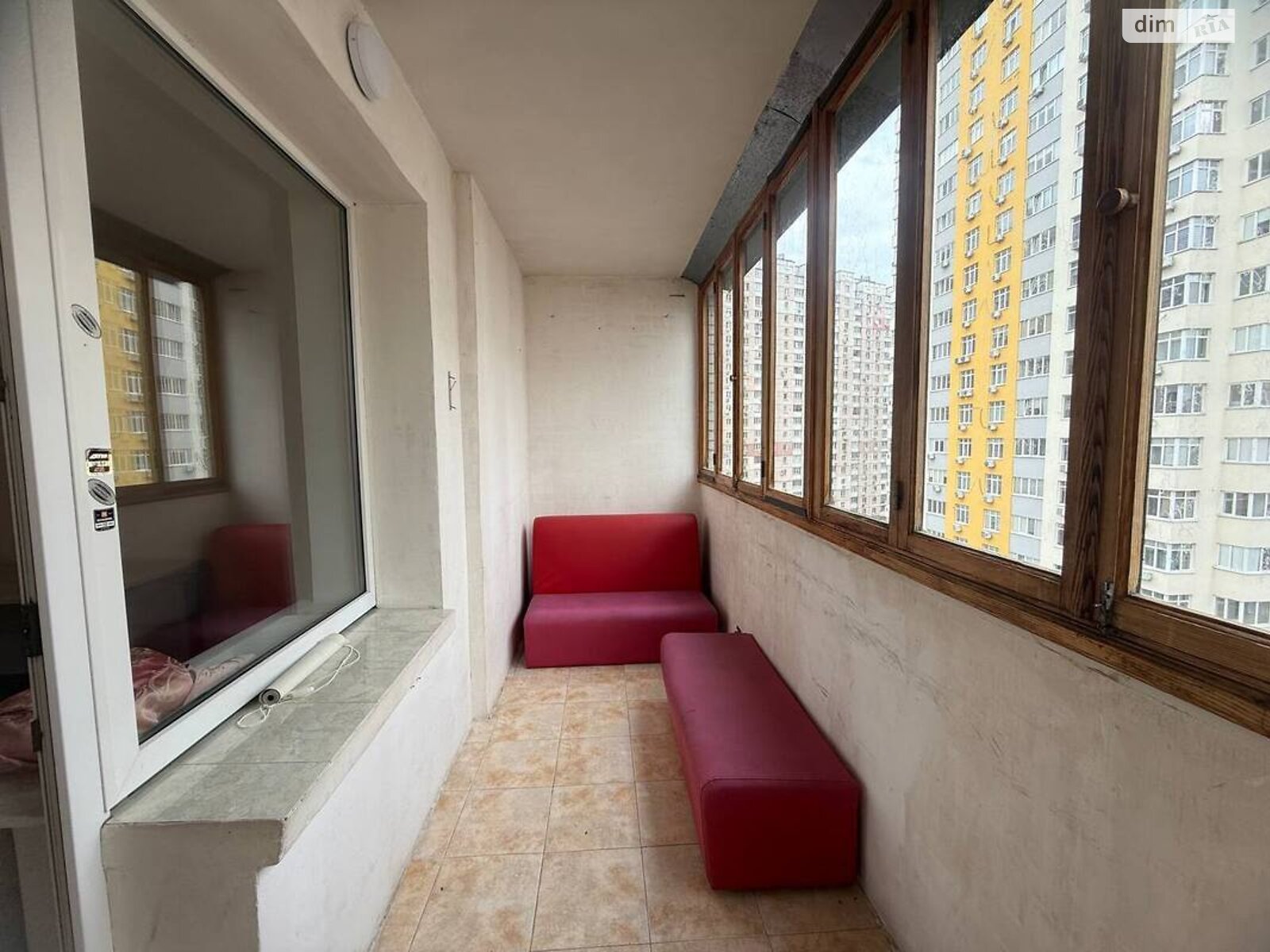 трикімнатна квартира в Києві, район Дарницький, на просп. Петра Григоренка 1Б в довготривалу оренду помісячно фото 1 трикімнатна квартира в Києві, район Дарницький, на просп. Петра Григоренка 1Б в довготривалу оренду помісячно фото 1