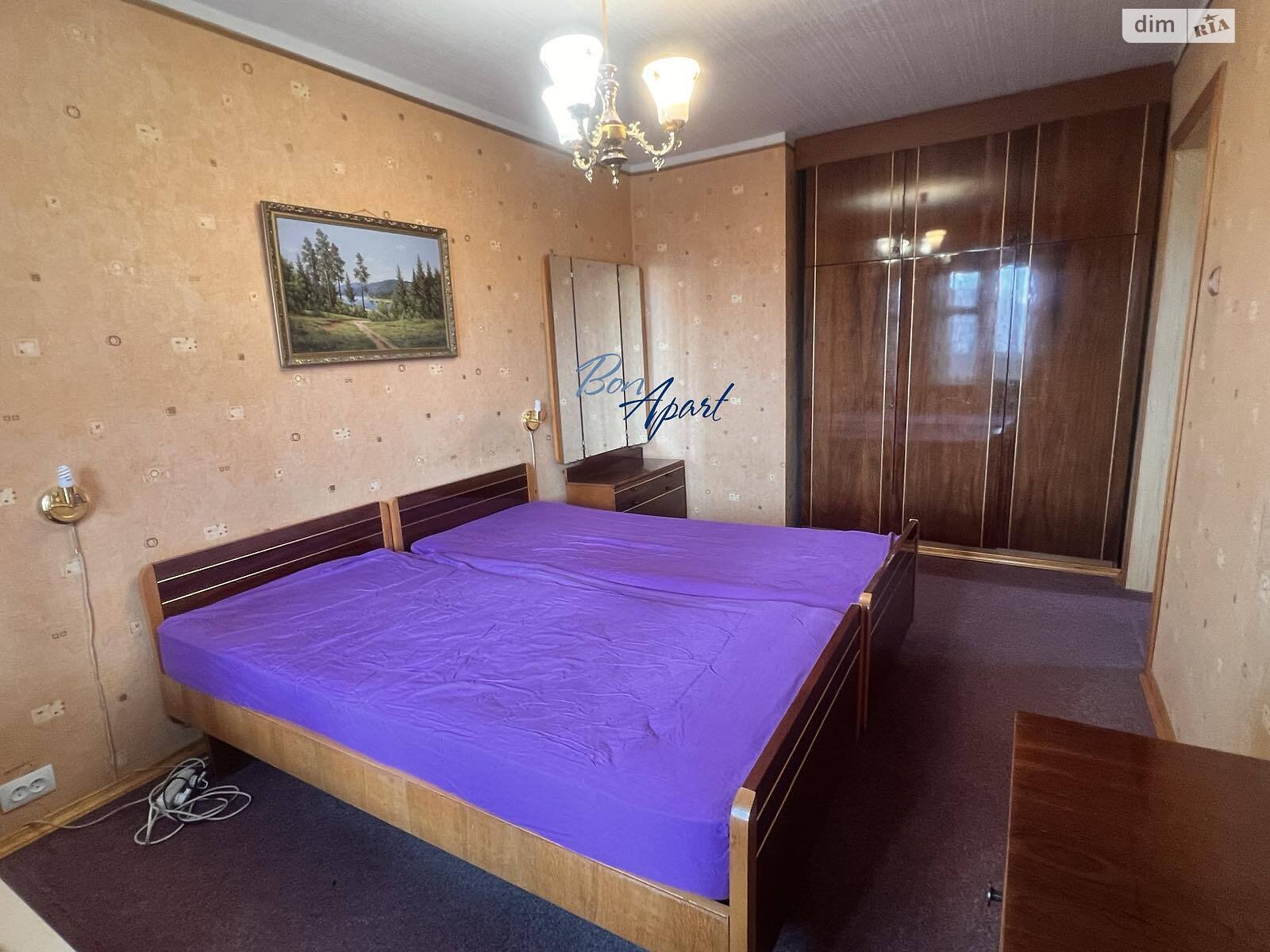 двокімнатна квартира в Києві, район Дарницький, на вул. Ревуцького 8 в довготривалу оренду помісячно фото 1 двокімнатна квартира в Києві, район Дарницький, на вул. Ревуцького 8 в довготривалу оренду помісячно фото 1