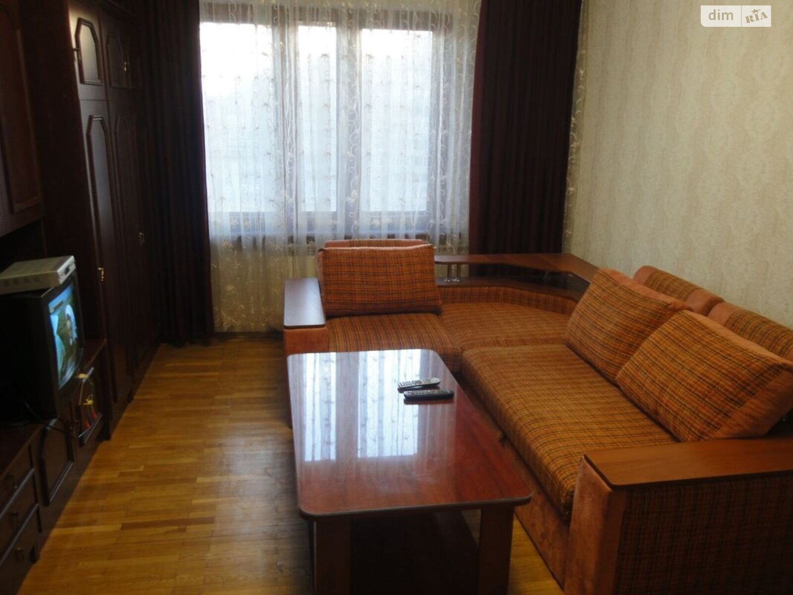 двокімнатна квартира в Києві, район Дарницький, на вул. Ревуцького 44Б в довготривалу оренду помісячно фото 2 двокімнатна квартира в Києві, район Дарницький, на вул. Ревуцького 44Б в довготривалу оренду помісячно фото 2