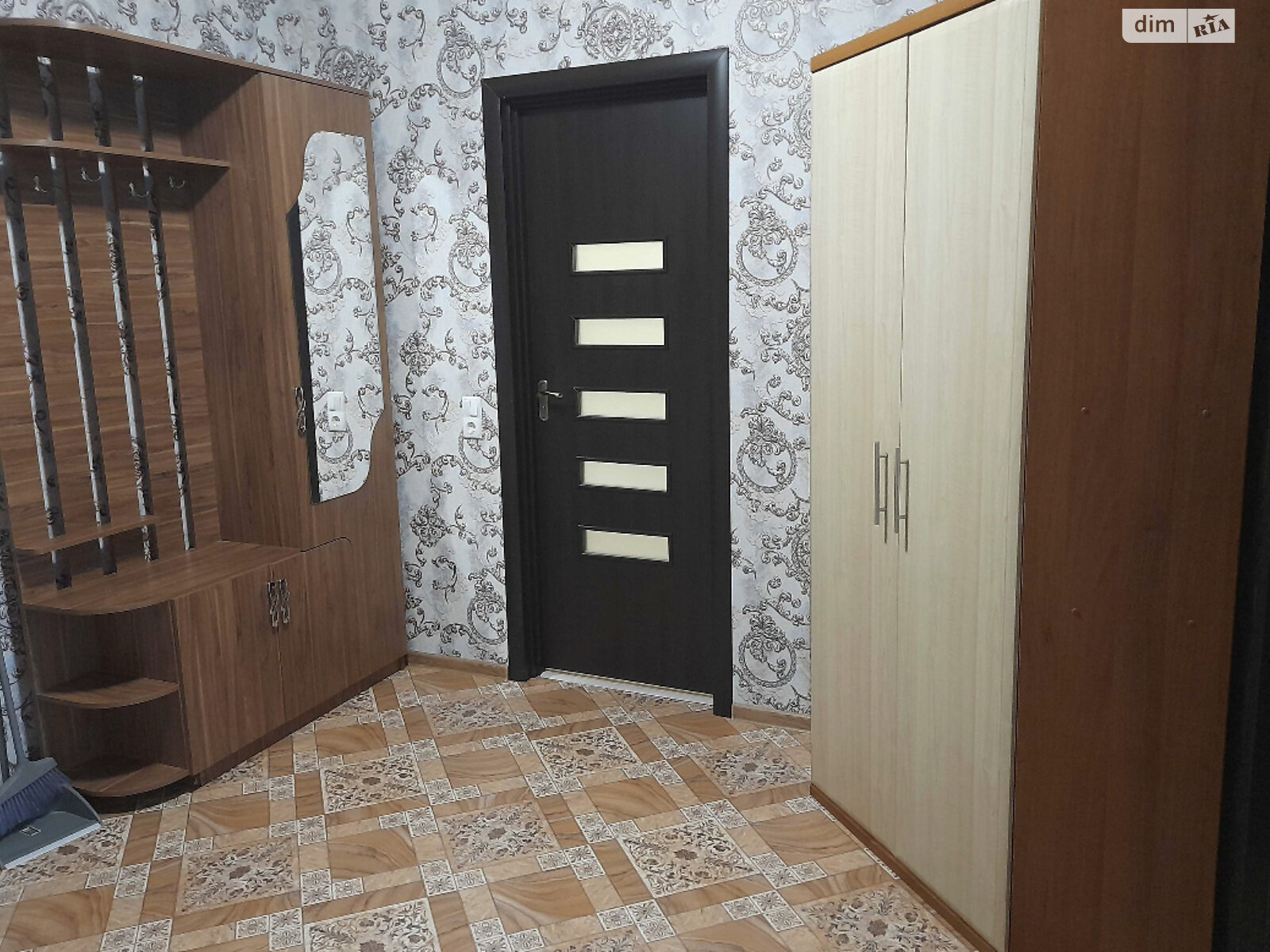 однокомнатная квартира в Киеве, район Дарницкий, на ул. Центральная 21 в аренду на долгий срок помесячно фото 1 однокомнатная квартира в Киеве, район Дарницкий, на ул. Центральная 21 в аренду на долгий срок помесячно фото 1