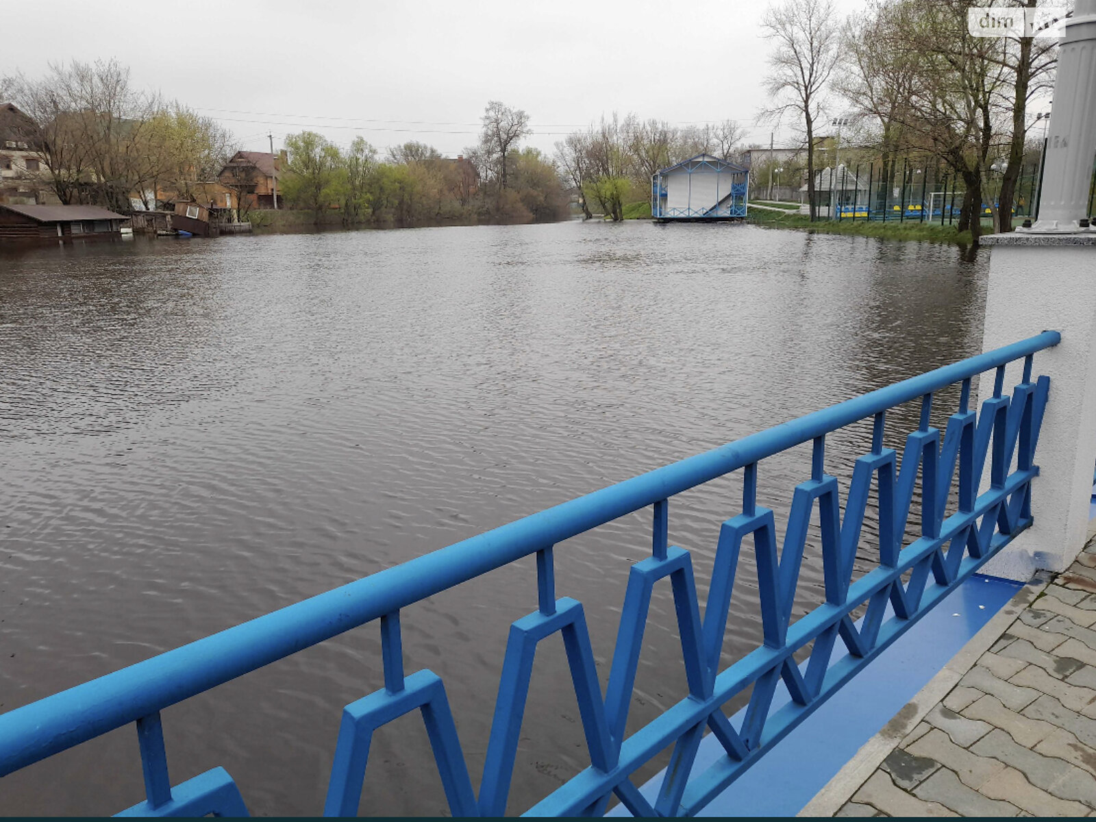 однокомнатная квартира в Киеве, район Дарницкий, на ул. Центральная 21 в аренду на долгий срок помесячно фото 1 однокомнатная квартира в Киеве, район Дарницкий, на ул. Центральная 21 в аренду на долгий срок помесячно фото 1