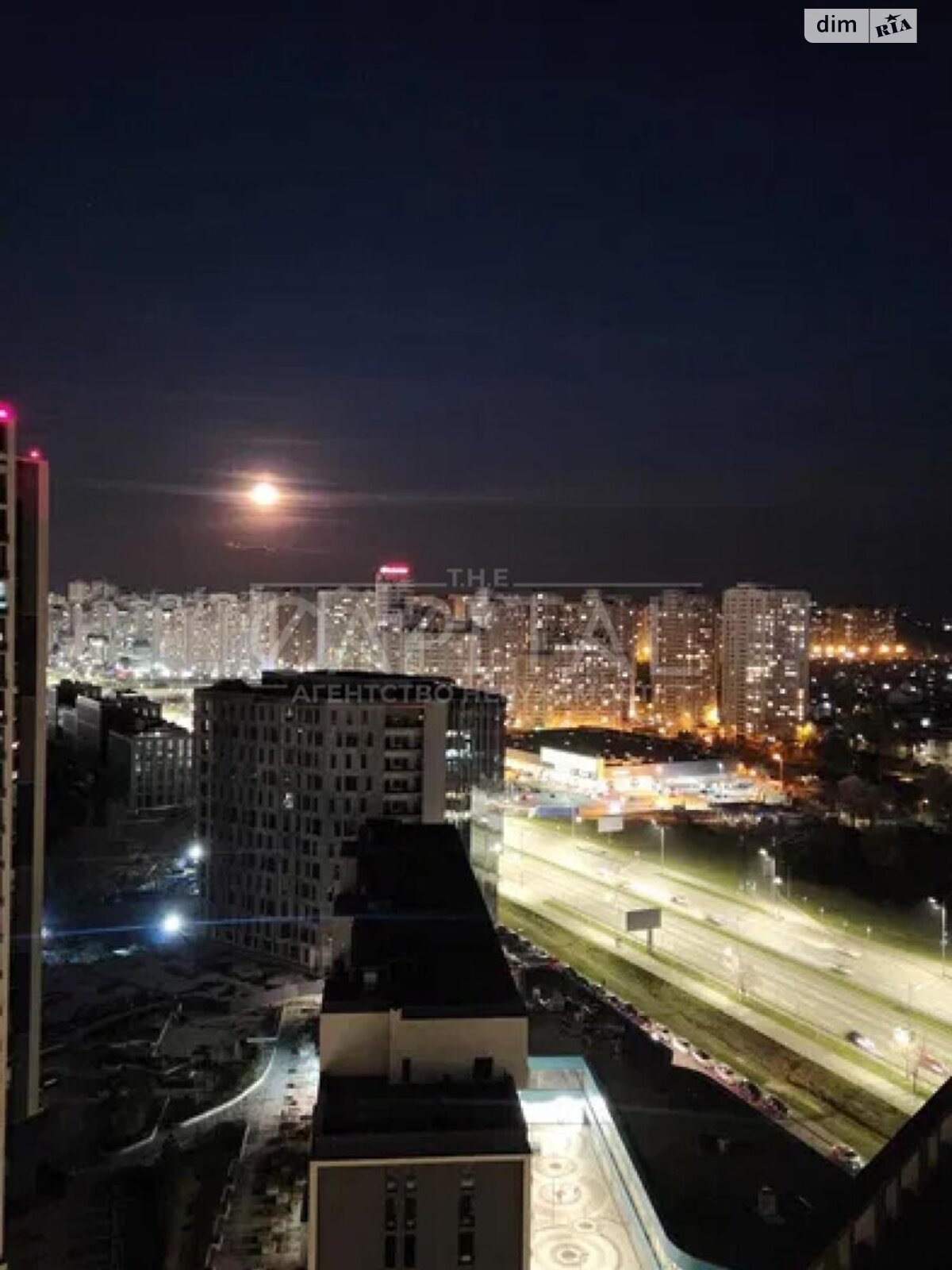 двокімнатна квартира в Києві, район Дарницький, на вул. Зарічна 16 в довготривалу оренду помісячно фото 1 двокімнатна квартира в Києві, район Дарницький, на вул. Зарічна 16 в довготривалу оренду помісячно фото 1