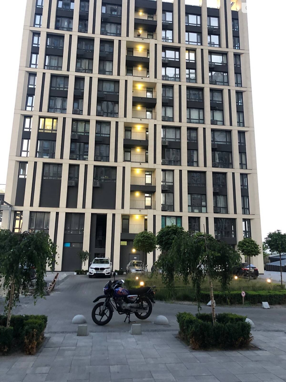 двухкомнатная квартира в Киеве, район Дарницкий, на ул. Заречная 4 корпус 2 в аренду на долгий срок помесячно фото 1