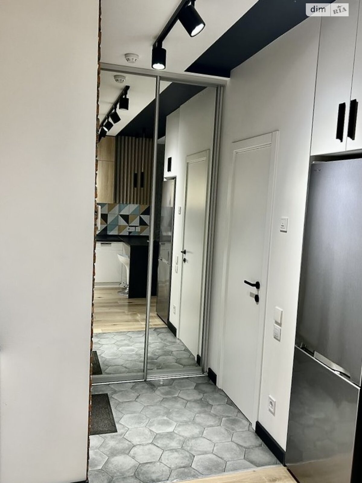 однокомнатная квартира в Киеве, район Дарницкий, на ул. Заречная 4 корпус 2 в аренду на долгий срок помесячно фото 1