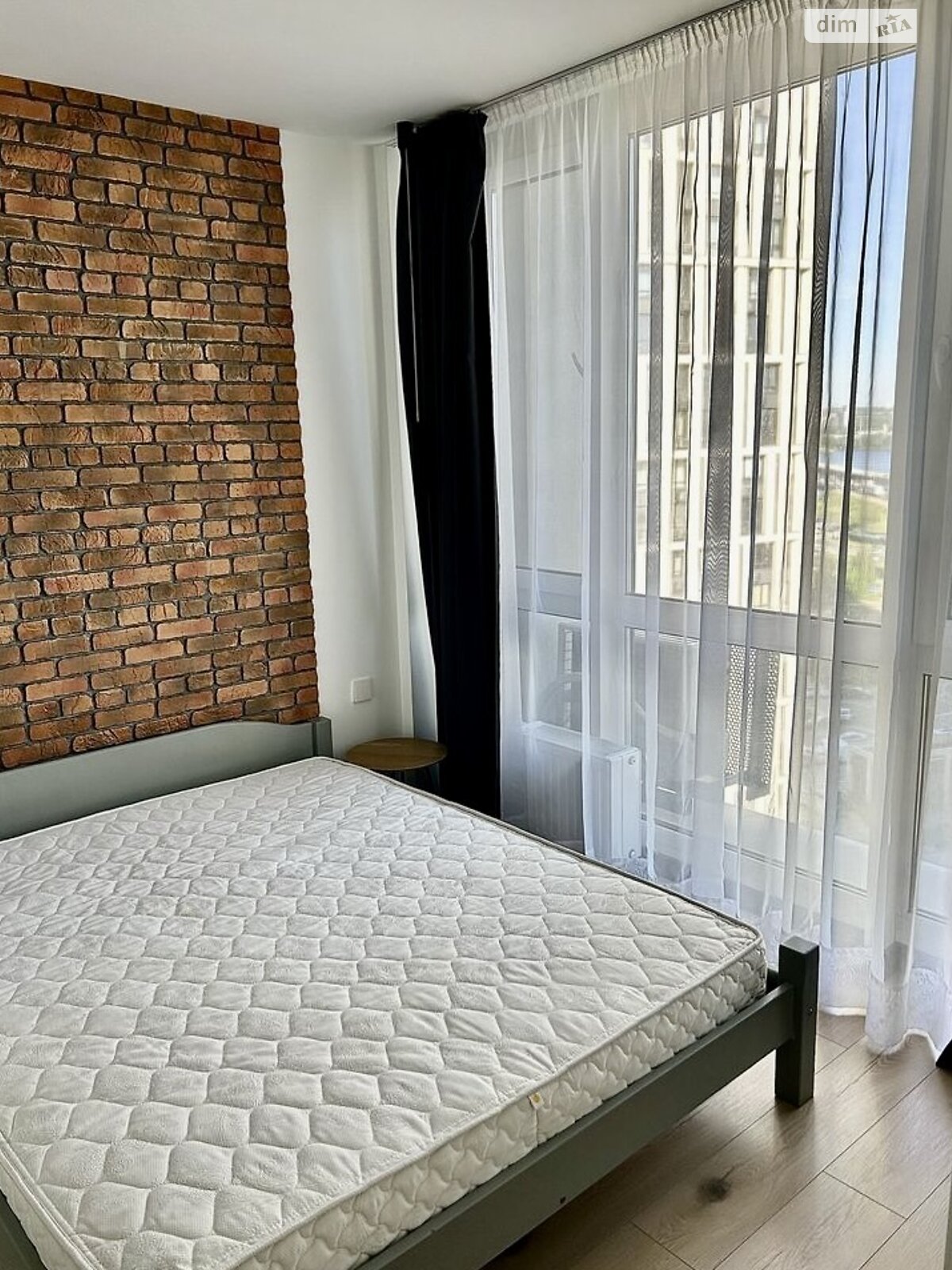 однокомнатная квартира в Киеве, район Дарницкий, на ул. Заречная 4 корпус 2 в аренду на долгий срок помесячно фото 1