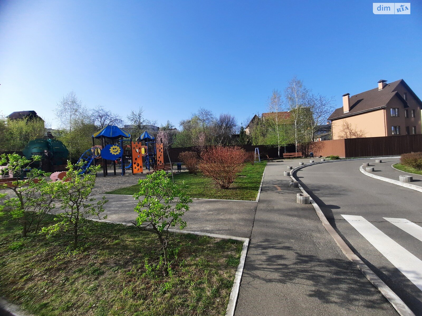 однокімнатна квартира в Києві, район Деміївка, на вул. Деміївська 18 в довготривалу оренду помісячно фото 1 однокімнатна квартира в Києві, район Деміївка, на вул. Деміївська 18 в довготривалу оренду помісячно фото 1