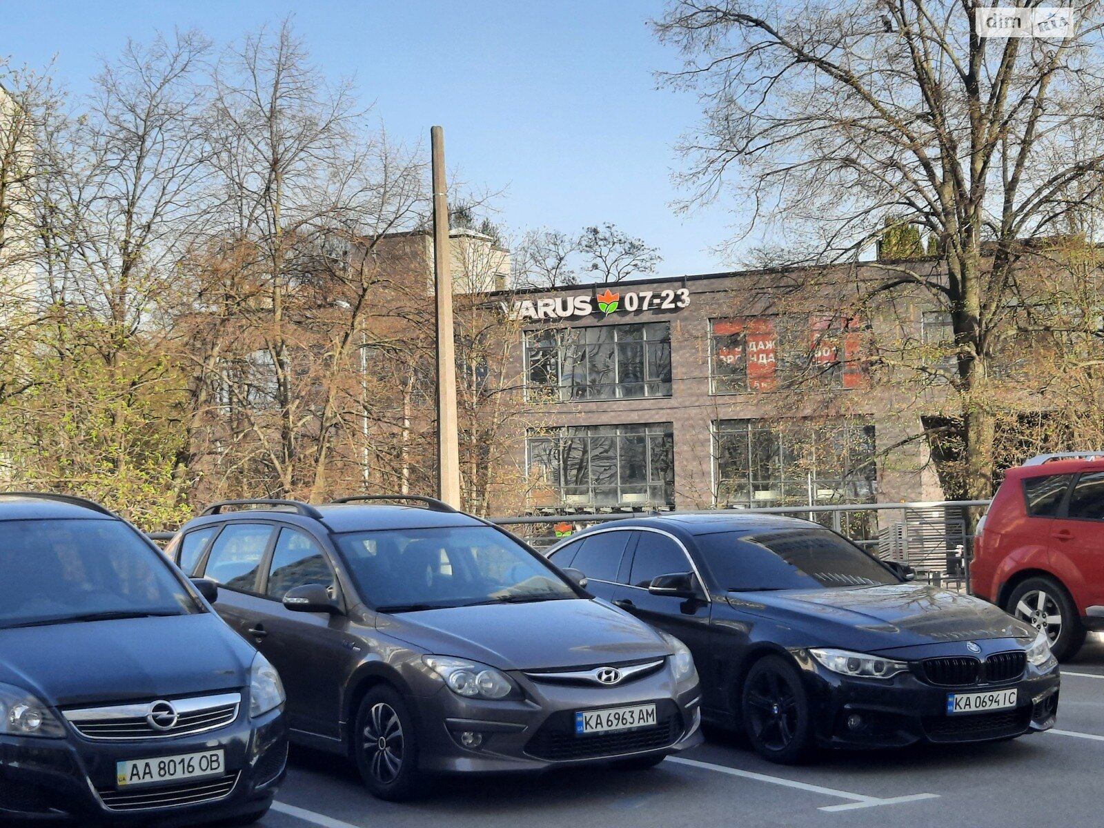однокімнатна квартира в Києві, район Деміївка, на вул. Деміївська 18 в довготривалу оренду помісячно фото 1 однокімнатна квартира в Києві, район Деміївка, на вул. Деміївська 18 в довготривалу оренду помісячно фото 1
