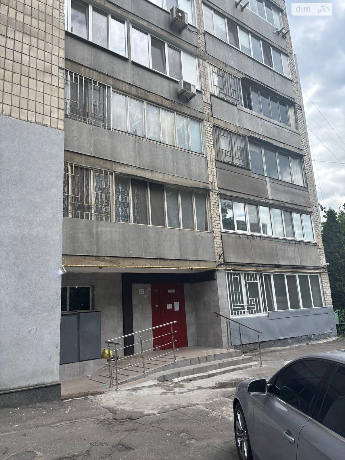однокомнатная квартира в Киеве, район Демеевка, на ул. Голосеевская 19 в аренду на долгий срок помесячно фото 1 однокомнатная квартира в Киеве, район Демеевка, на ул. Голосеевская 19 в аренду на долгий срок помесячно фото 1