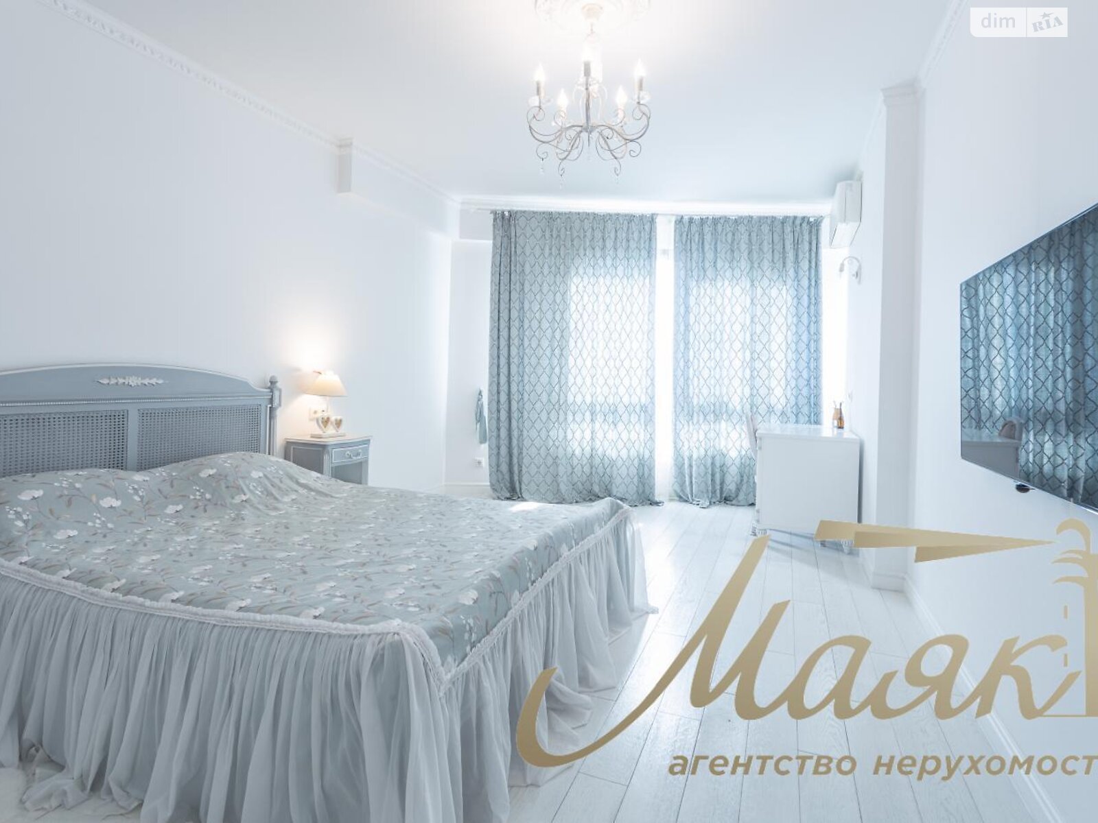 трикімнатна квартира в Києві, район Деміївка, на просп. Голосіївський 60 в довготривалу оренду помісячно фото 1 трикімнатна квартира в Києві, район Деміївка, на просп. Голосіївський 60 в довготривалу оренду помісячно фото 1