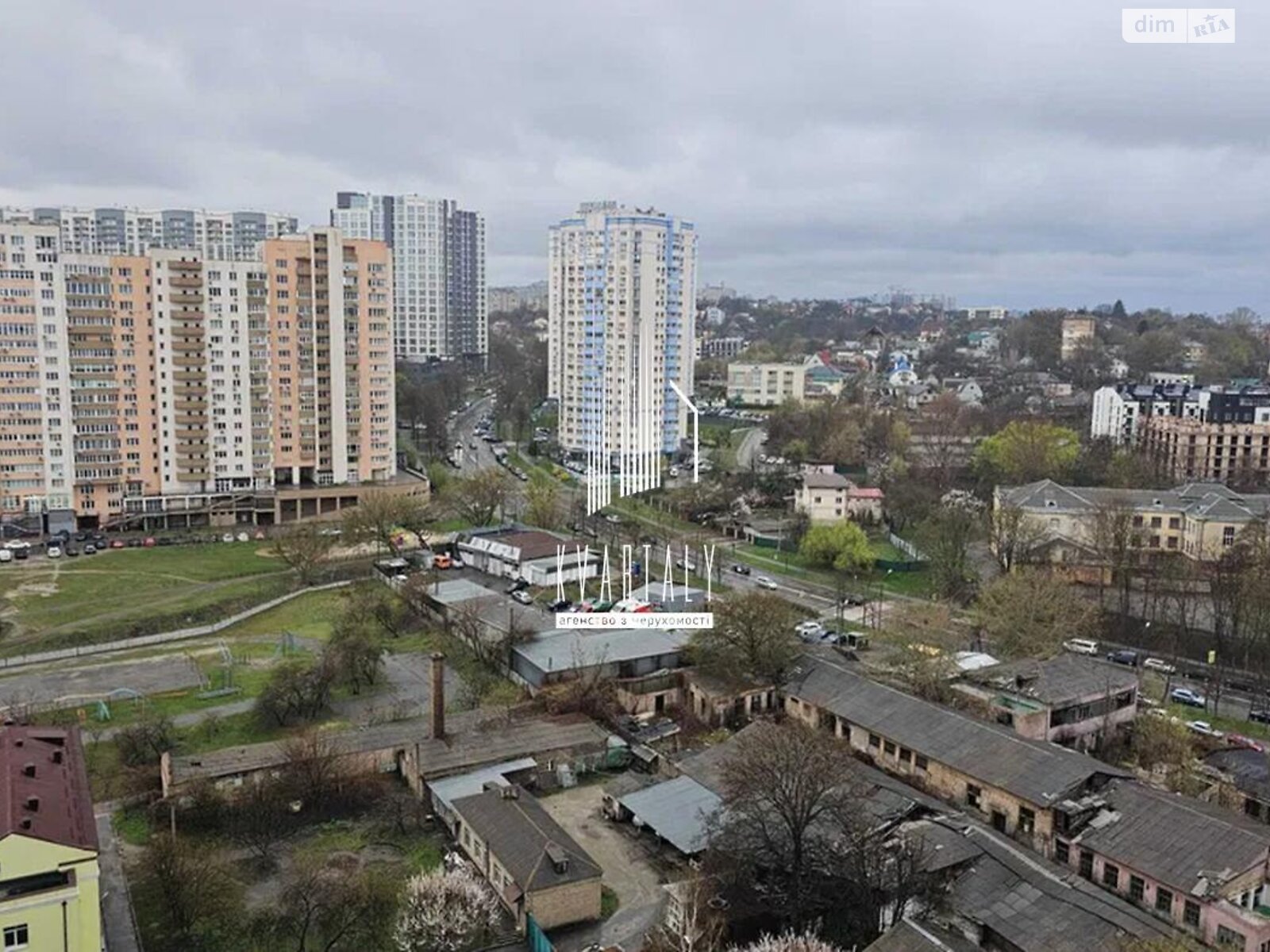 двухкомнатная квартира в Киеве, район Демеевка, на просп. Голосеевский 30Б в аренду на долгий срок помесячно фото 1 двухкомнатная квартира в Киеве, район Демеевка, на просп. Голосеевский 30Б в аренду на долгий срок помесячно фото 1
