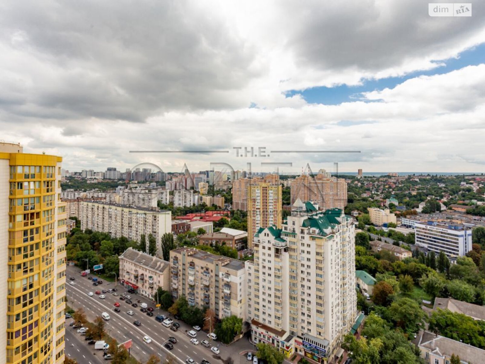 трехкомнатная квартира в Киеве, район Демеевка, на просп. Голосеевский 62 в аренду на долгий срок помесячно фото 1 трехкомнатная квартира в Киеве, район Демеевка, на просп. Голосеевский 62 в аренду на долгий срок помесячно фото 1