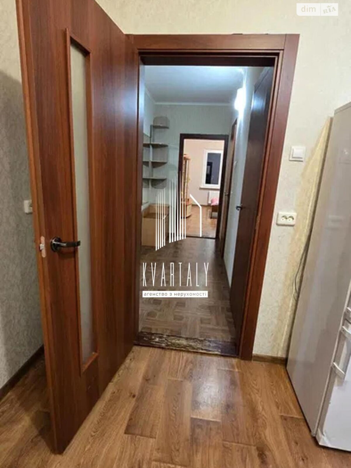 однокомнатная квартира в Киеве, район Демеевка, на пер. Ясиноватский 11 в аренду на долгий срок помесячно фото 1 однокомнатная квартира в Киеве, район Демеевка, на пер. Ясиноватский 11 в аренду на долгий срок помесячно фото 1