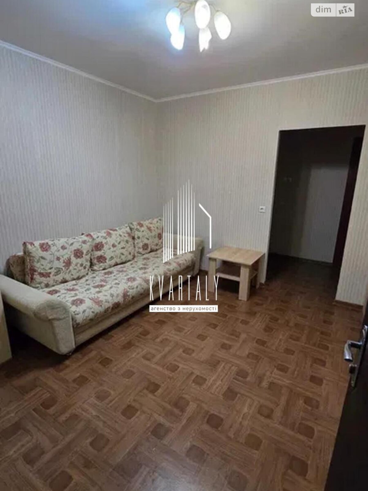 однокомнатная квартира в Киеве, район Демеевка, на пер. Ясиноватский 11 в аренду на долгий срок помесячно фото 1 однокомнатная квартира в Киеве, район Демеевка, на пер. Ясиноватский 11 в аренду на долгий срок помесячно фото 1