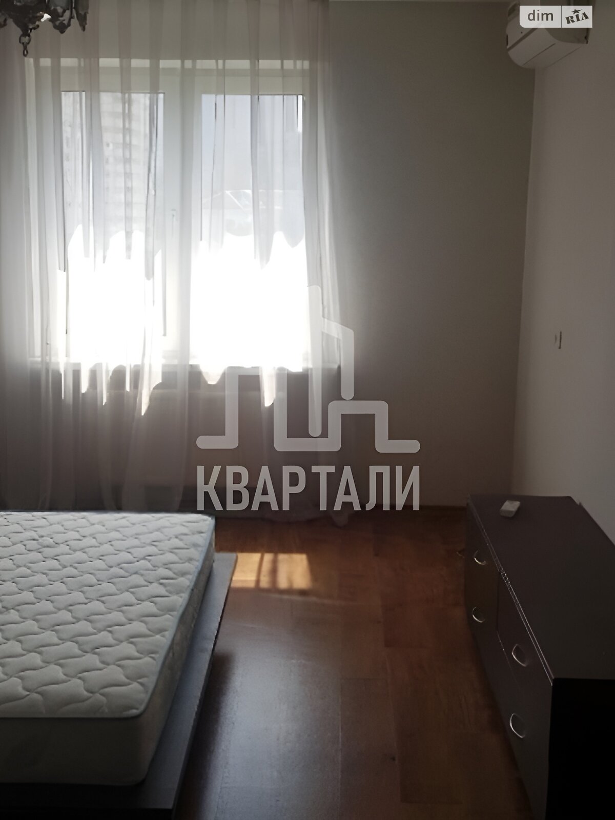однокімнатна квартира в Києві, район Деміївка, на пров. Ясинуватський 11 в довготривалу оренду помісячно фото 1 однокімнатна квартира в Києві, район Деміївка, на пров. Ясинуватський 11 в довготривалу оренду помісячно фото 1