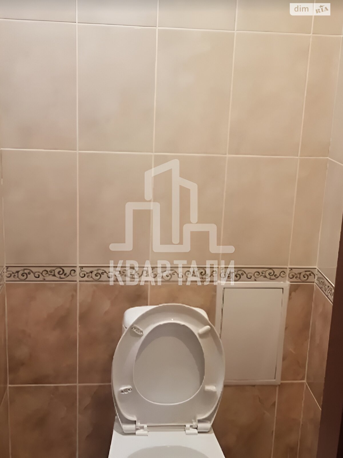 однокімнатна квартира в Києві, район Деміївка, на пров. Ясинуватський 11 в довготривалу оренду помісячно фото 1 однокімнатна квартира в Києві, район Деміївка, на пров. Ясинуватський 11 в довготривалу оренду помісячно фото 1