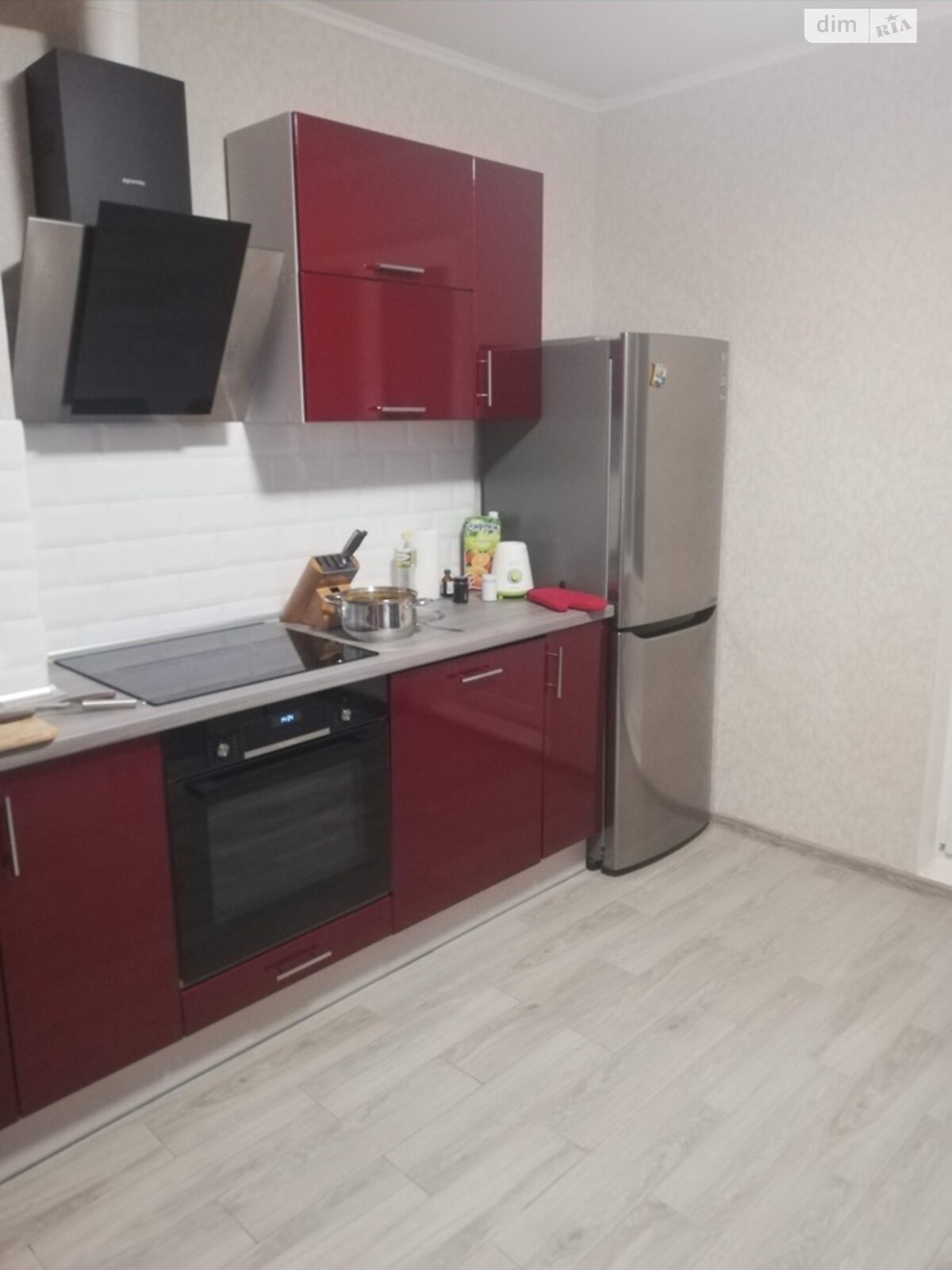 однокімнатна квартира в Києві, район Деміївка, на пров. Ясинуватський 11 в довготривалу оренду помісячно фото 1 однокімнатна квартира в Києві, район Деміївка, на пров. Ясинуватський 11 в довготривалу оренду помісячно фото 1