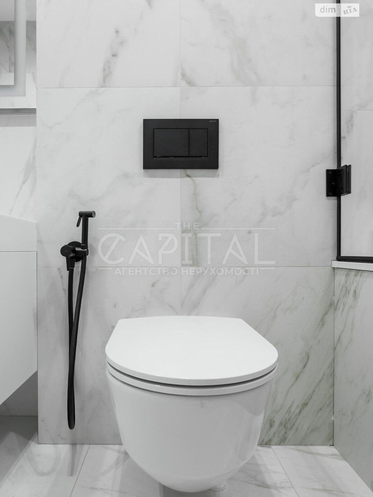 двухкомнатная квартира в Киеве, на ул. Демеевская 33 в аренду на долгий срок помесячно фото 1 двухкомнатная квартира в Киеве, на ул. Демеевская 33 в аренду на долгий срок помесячно фото 1