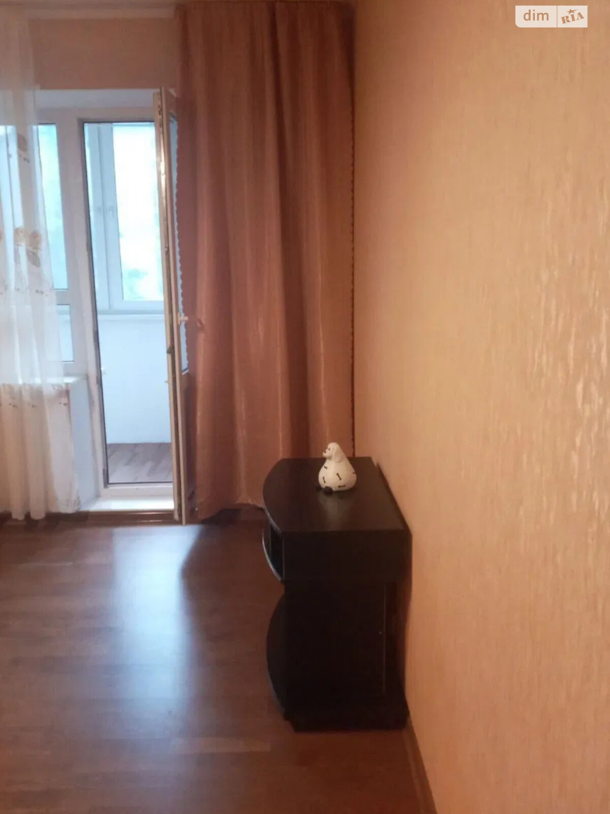 однокімнатна квартира в Києві, район Деснянський, на вул. Олександри Екстер 10/87 в довготривалу оренду помісячно фото 1 однокімнатна квартира в Києві, район Деснянський, на вул. Олександри Екстер 10/87 в довготривалу оренду помісячно фото 1