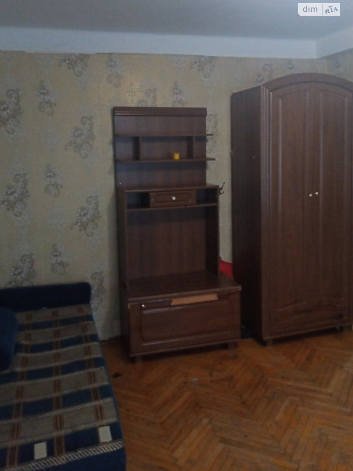 трехкомнатная квартира в Киеве, район Деснянский, на ул. Милютенко 42А в аренду на долгий срок помесячно фото 1 трехкомнатная квартира в Киеве, район Деснянский, на ул. Милютенко 42А в аренду на долгий срок помесячно фото 1
