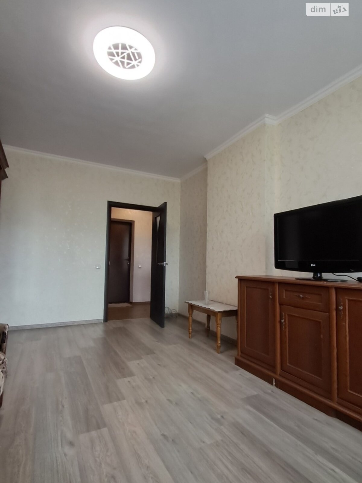 однокімнатна квартира в Києві, район Деснянський, на вул. Миколи Закревського 103 в довготривалу оренду помісячно фото 1 однокімнатна квартира в Києві, район Деснянський, на вул. Миколи Закревського 103 в довготривалу оренду помісячно фото 1