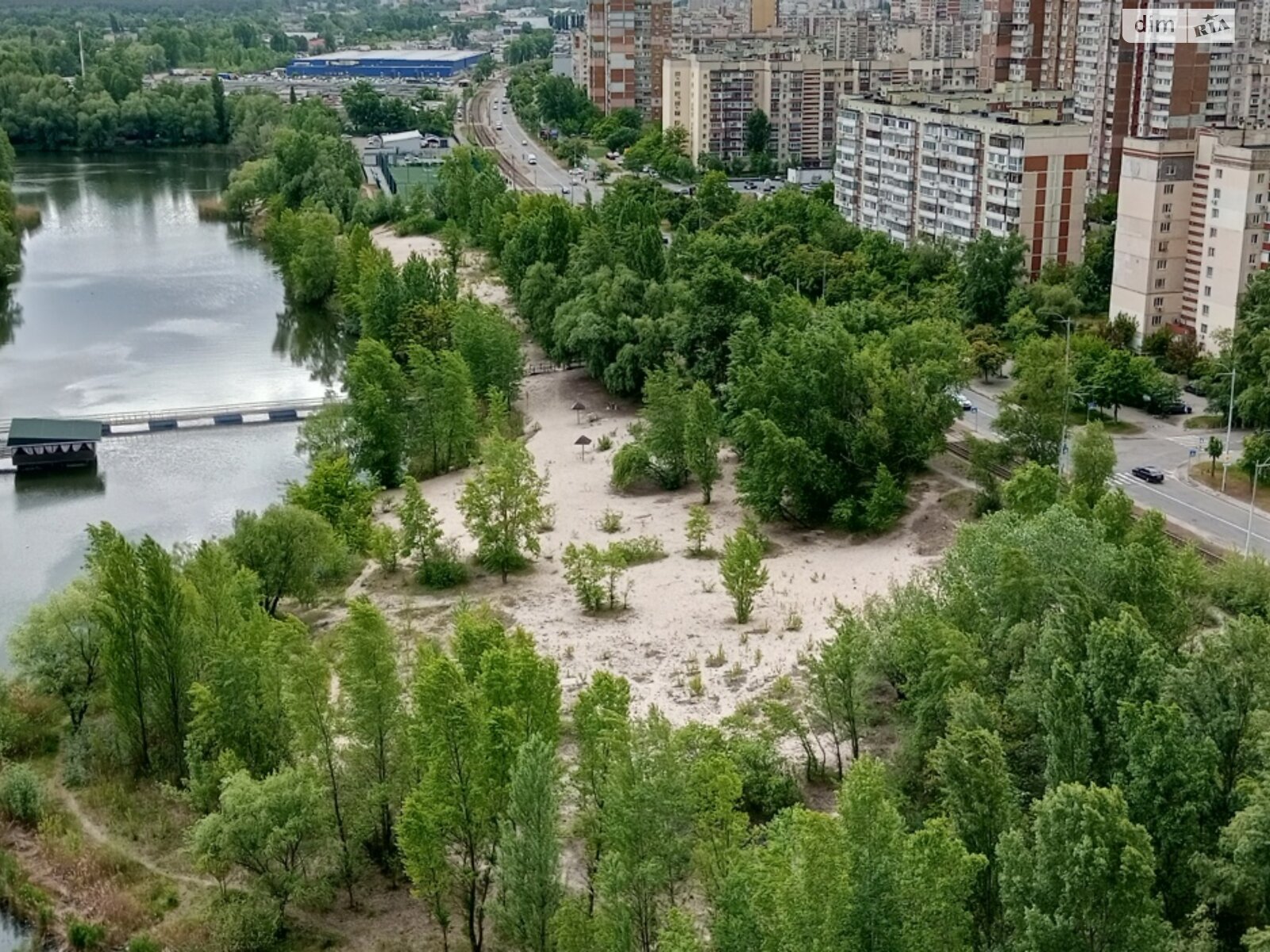 однокомнатная квартира в Киеве, район Деснянский, на ул. Николая Закревского 42А в аренду на долгий срок помесячно фото 1 однокомнатная квартира в Киеве, район Деснянский, на ул. Николая Закревского 42А в аренду на долгий срок помесячно фото 1