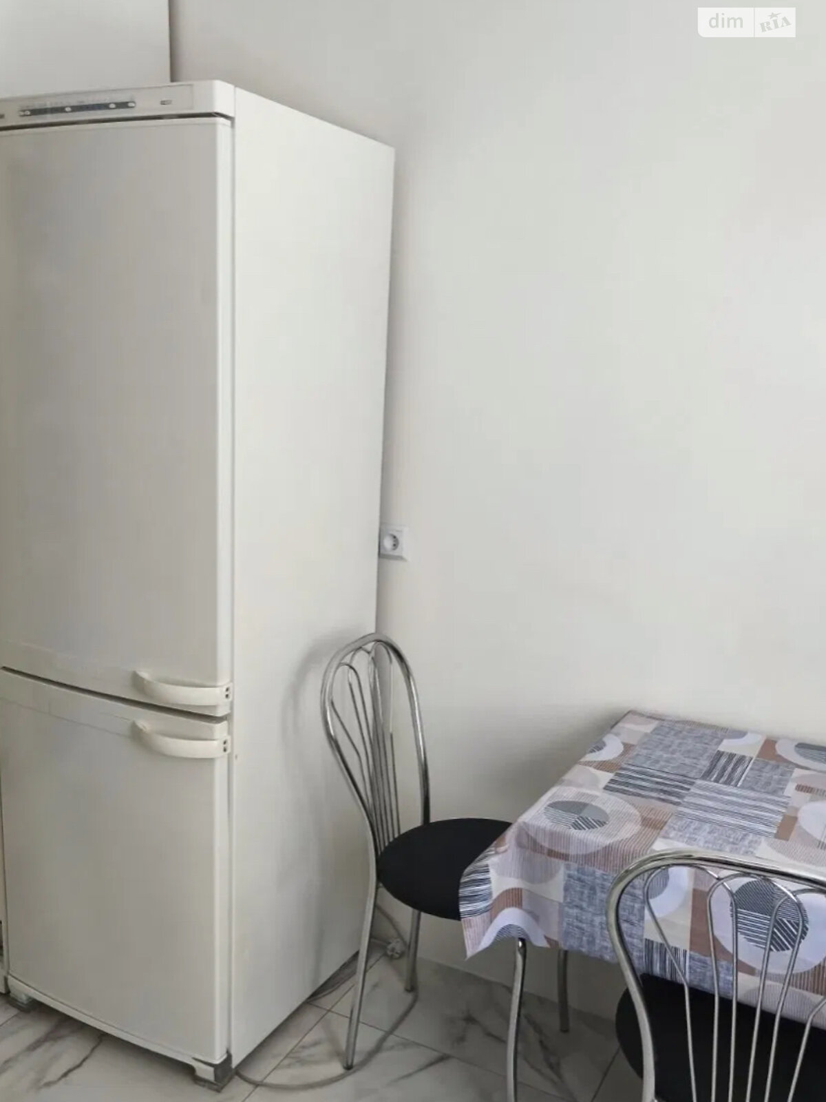 однокімнатна квартира в Києві, район Деснянський, на вул. Ореста Левицького 17 в довготривалу оренду помісячно фото 1 однокімнатна квартира в Києві, район Деснянський, на вул. Ореста Левицького 17 в довготривалу оренду помісячно фото 1