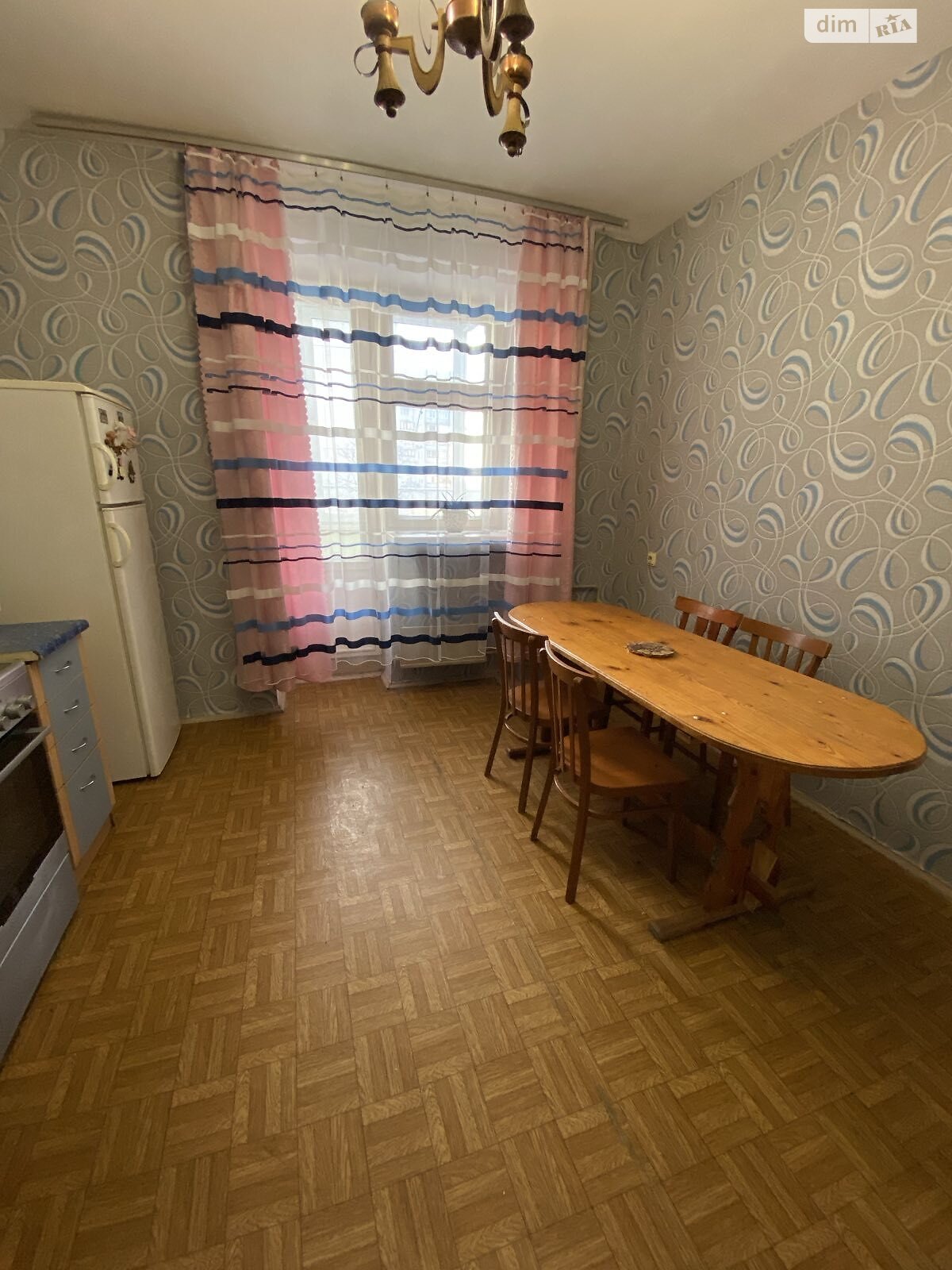 трехкомнатная квартира в Киеве, район Деснянский, на ул. Рональда Рейгана 34/51 в аренду на долгий срок помесячно фото 1 трехкомнатная квартира в Киеве, район Деснянский, на ул. Рональда Рейгана 34/51 в аренду на долгий срок помесячно фото 1