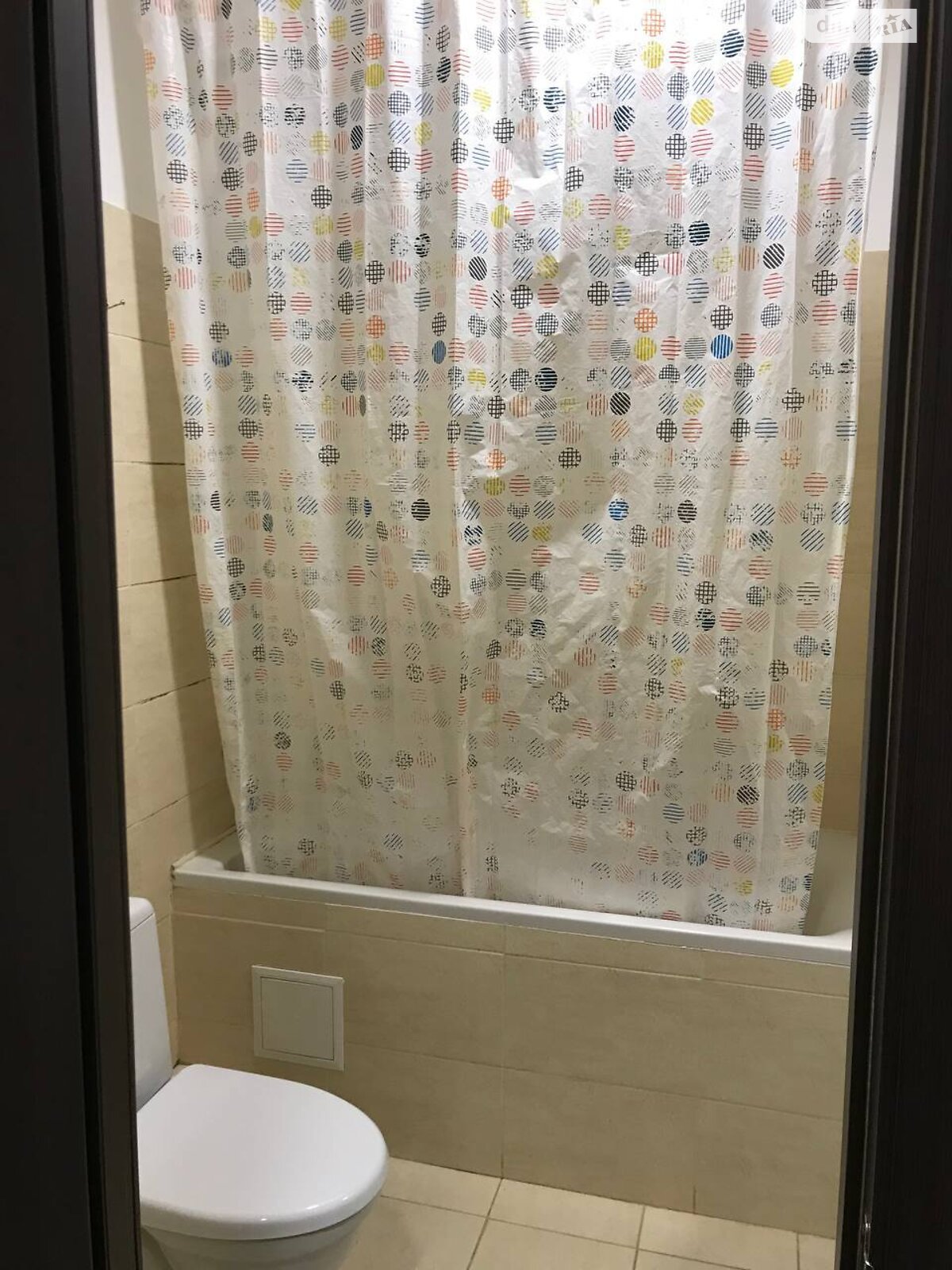 однокімнатна квартира в Києві, район Деснянський, на вул. Вінстона Черчилля 93 в довготривалу оренду помісячно фото 1