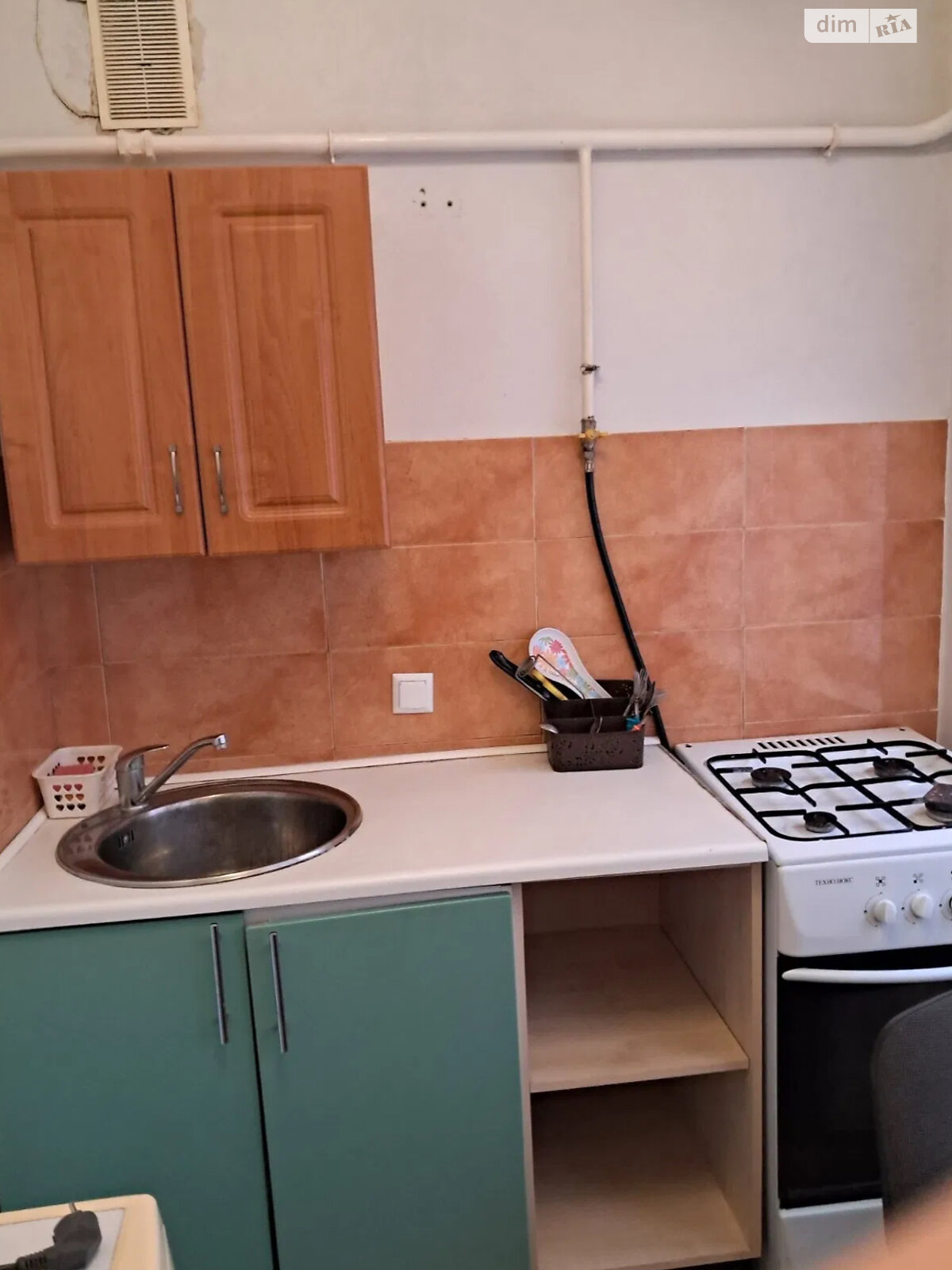однокімнатна квартира в Києві, район Деснянський, на вул. Василя Іваніса 13 в довготривалу оренду помісячно фото 1 однокімнатна квартира в Києві, район Деснянський, на вул. Василя Іваніса 13 в довготривалу оренду помісячно фото 1