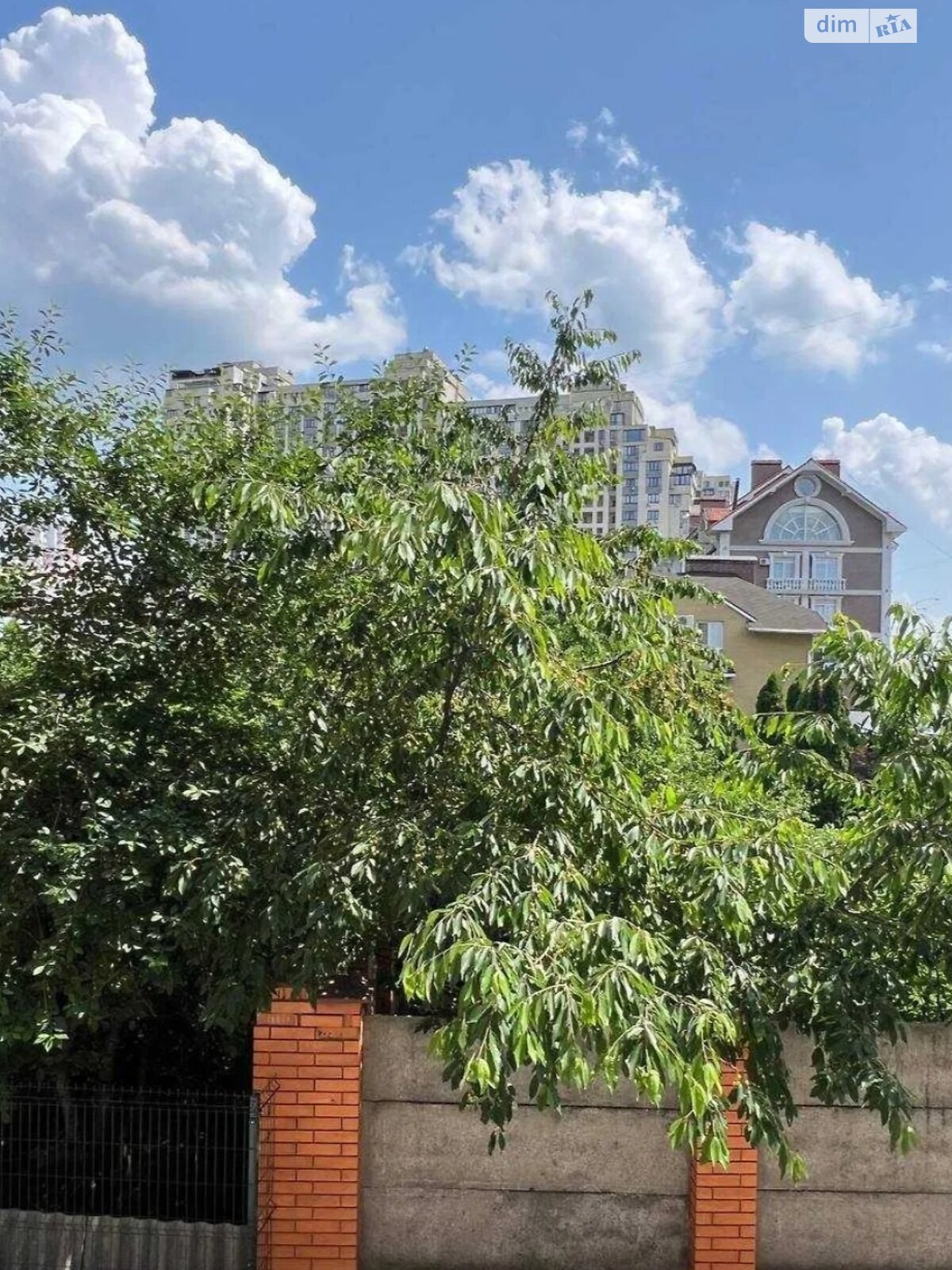 однокімнатна квартира в Києві, на вул. Дмитра Луценка 2В в довготривалу оренду помісячно фото 1 однокімнатна квартира в Києві, на вул. Дмитра Луценка 2В в довготривалу оренду помісячно фото 1