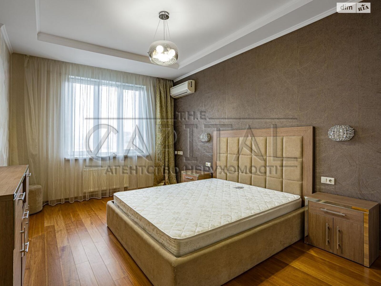 трикімнатна квартира в Києві, на наб. Дніпровська 14Б в довготривалу оренду помісячно фото 1 трикімнатна квартира в Києві, на наб. Дніпровська 14Б в довготривалу оренду помісячно фото 1