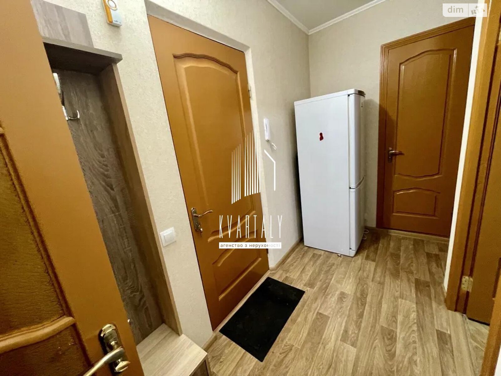 двокімнатна квартира в Києві, район Дніпровський, на вул. Андрія Малишка 3 в довготривалу оренду помісячно фото 1 двокімнатна квартира в Києві, район Дніпровський, на вул. Андрія Малишка 3 в довготривалу оренду помісячно фото 1