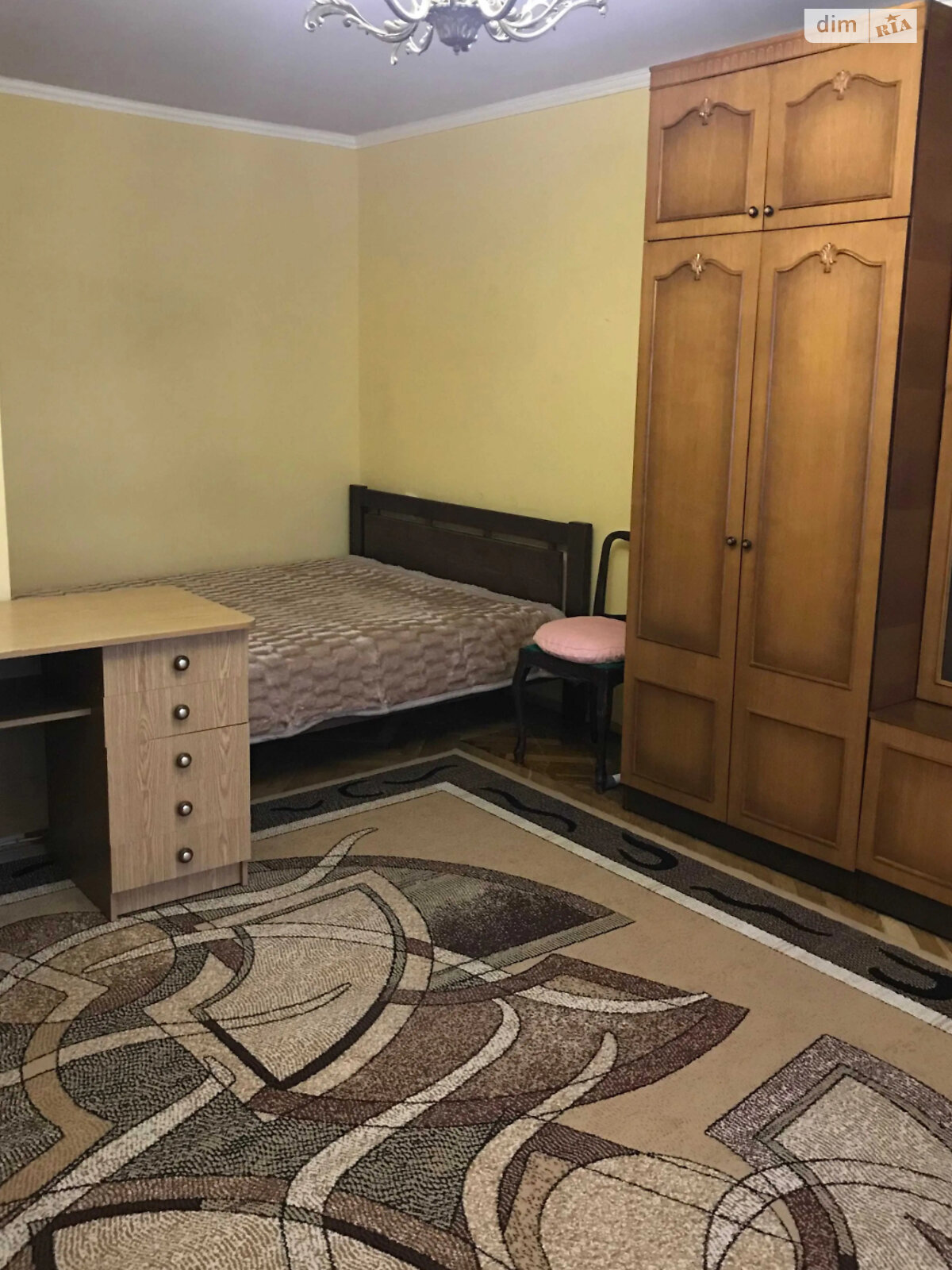 однокімнатна квартира в Києві, район Дніпровський, на вул. Андрія Малишка 21А в довготривалу оренду помісячно фото 1 однокімнатна квартира в Києві, район Дніпровський, на вул. Андрія Малишка 21А в довготривалу оренду помісячно фото 1
