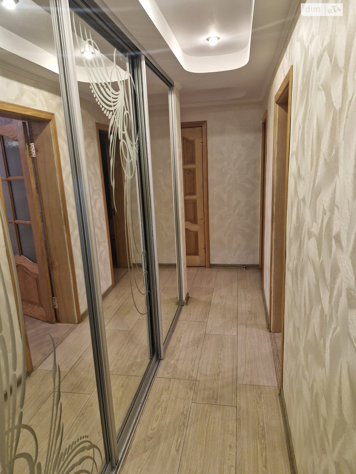 двокімнатна квартира в Києві, район Дніпровський, на вул. Ентузіастів 33 в довготривалу оренду помісячно фото 1 двокімнатна квартира в Києві, район Дніпровський, на вул. Ентузіастів 33 в довготривалу оренду помісячно фото 1