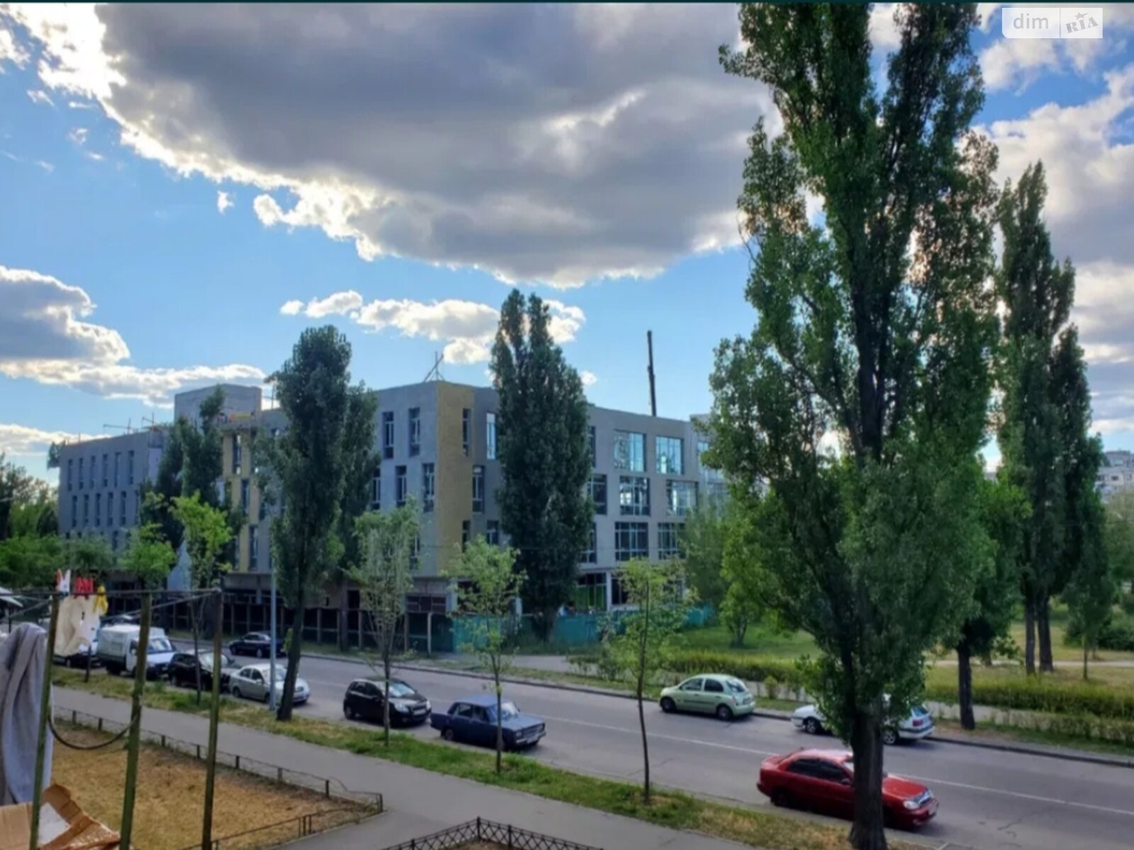однокімнатна квартира в Києві, район Дніпровський, на вул. Івана Миколайчука 7А в довготривалу оренду помісячно фото 1 однокімнатна квартира в Києві, район Дніпровський, на вул. Івана Миколайчука 7А в довготривалу оренду помісячно фото 1