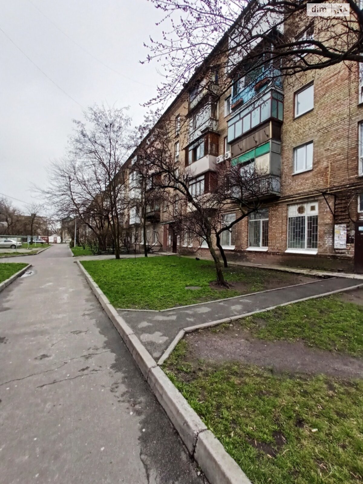 трехкомнатная квартира в Киеве, район Днепровский, на просп. Леонида Каденюка 20 в аренду на долгий срок помесячно фото 1 трехкомнатная квартира в Киеве, район Днепровский, на просп. Леонида Каденюка 20 в аренду на долгий срок помесячно фото 1