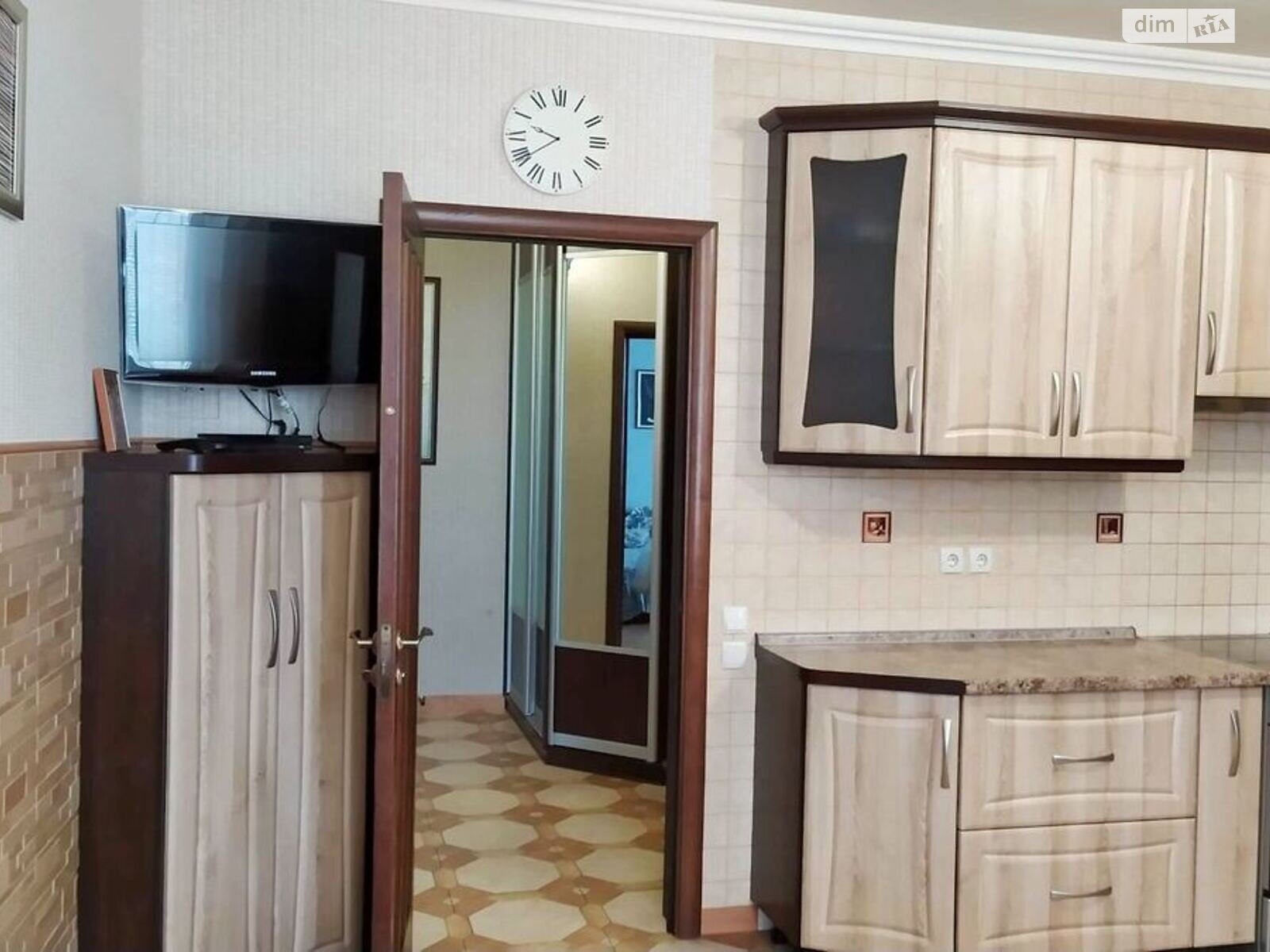 однокімнатна квартира в Києві, район Дніпровський, на вул. Митрополита Андрія Шептицького 10 в довготривалу оренду помісячно фото 1 однокімнатна квартира в Києві, район Дніпровський, на вул. Митрополита Андрія Шептицького 10 в довготривалу оренду помісячно фото 1