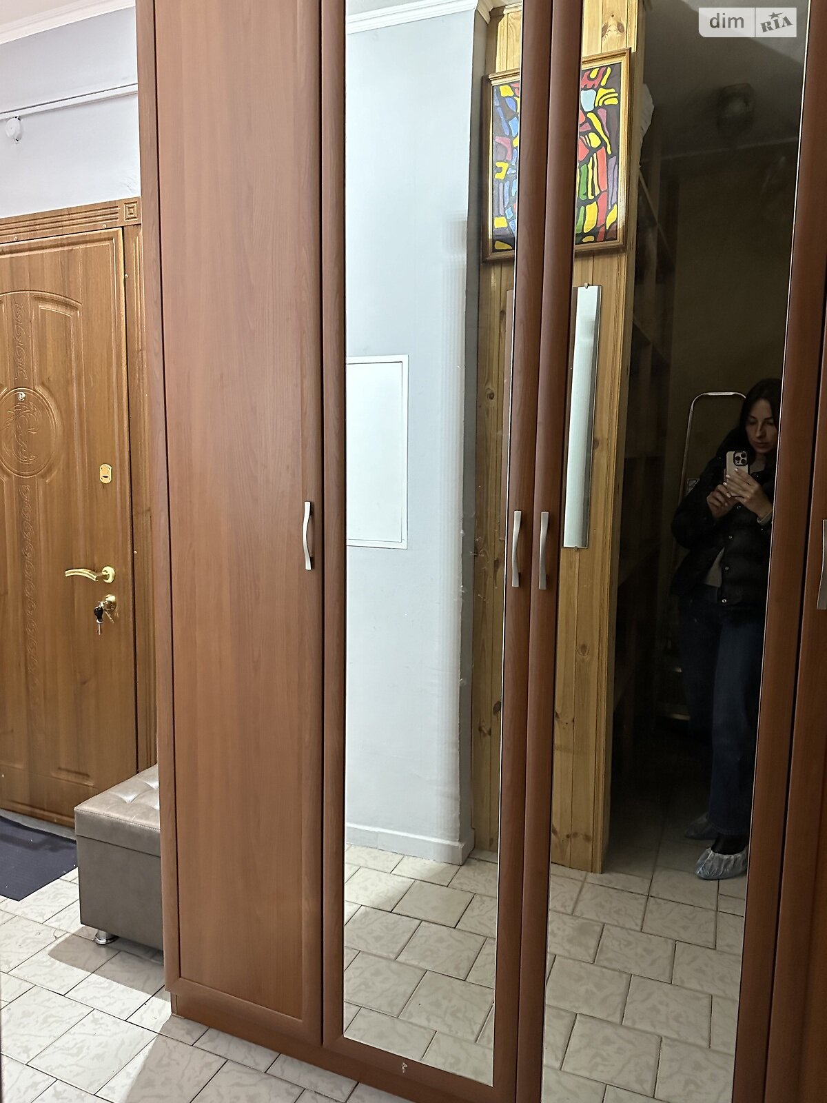 трехкомнатная квартира в Киеве, район Днепровский, на ул. Никольско-Слободская в аренду на долгий срок помесячно фото 1