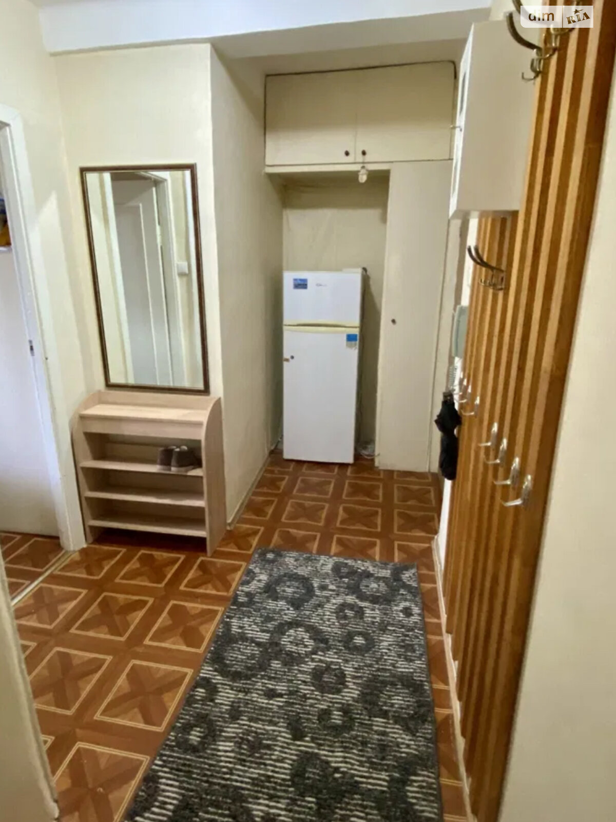 однокімнатна квартира в Києві, район Дніпровський, на вул. Ореста Левицького 18 в довготривалу оренду помісячно фото 1 однокімнатна квартира в Києві, район Дніпровський, на вул. Ореста Левицького 18 в довготривалу оренду помісячно фото 1