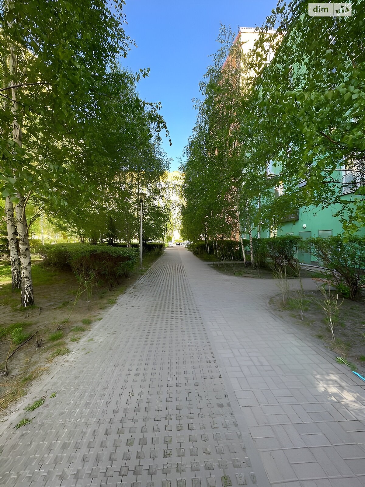 трехкомнатная квартира в Киеве, район Дарницкий, на ул. Регенераторная 4 в аренду на долгий срок помесячно фото 1 трехкомнатная квартира в Киеве, район Дарницкий, на ул. Регенераторная 4 в аренду на долгий срок помесячно фото 1