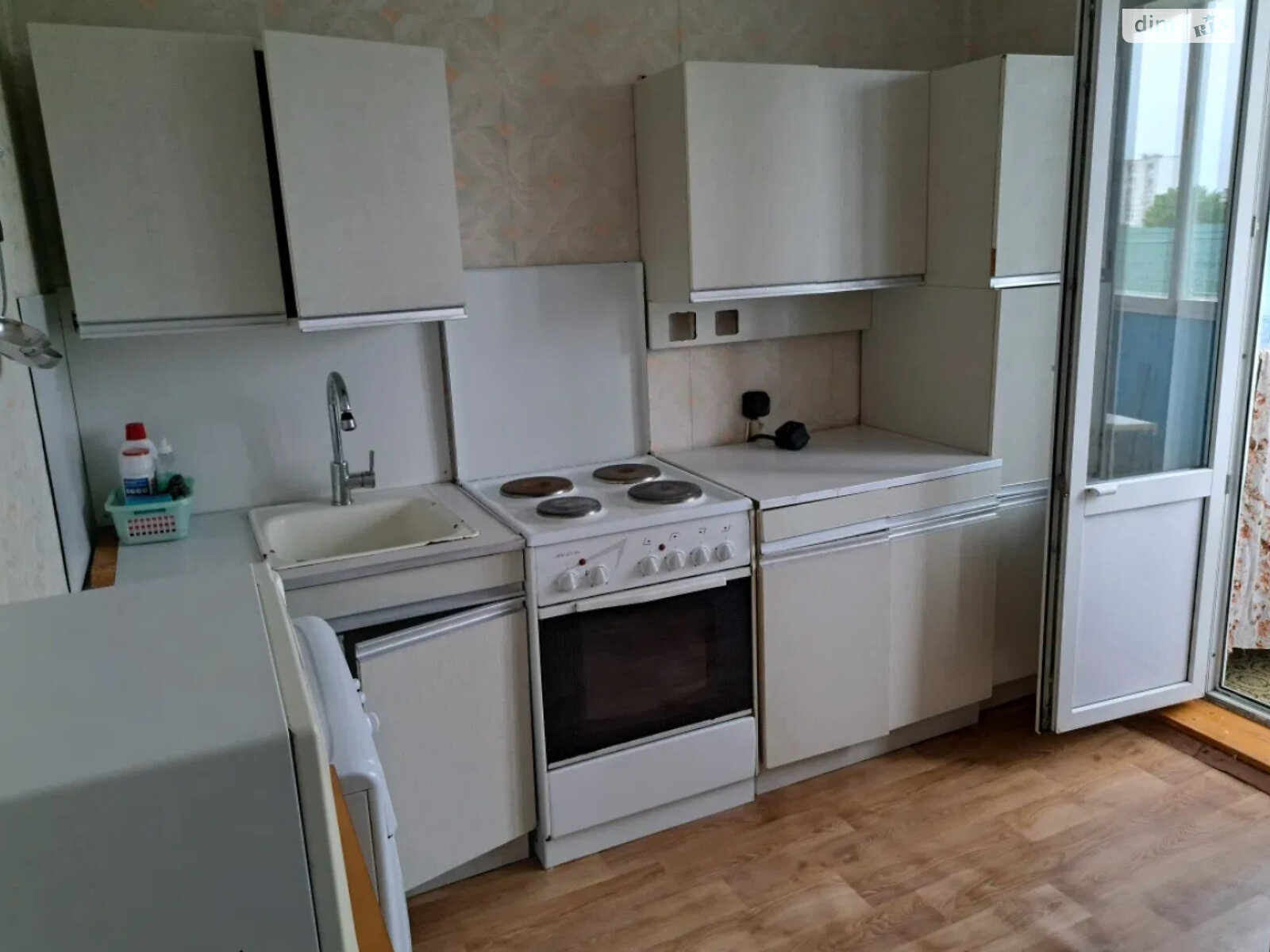 двокімнатна квартира в Києві, район Дніпровський, на просп. Романа Шухевича 4Б в довготривалу оренду помісячно фото 1 двокімнатна квартира в Києві, район Дніпровський, на просп. Романа Шухевича 4Б в довготривалу оренду помісячно фото 1