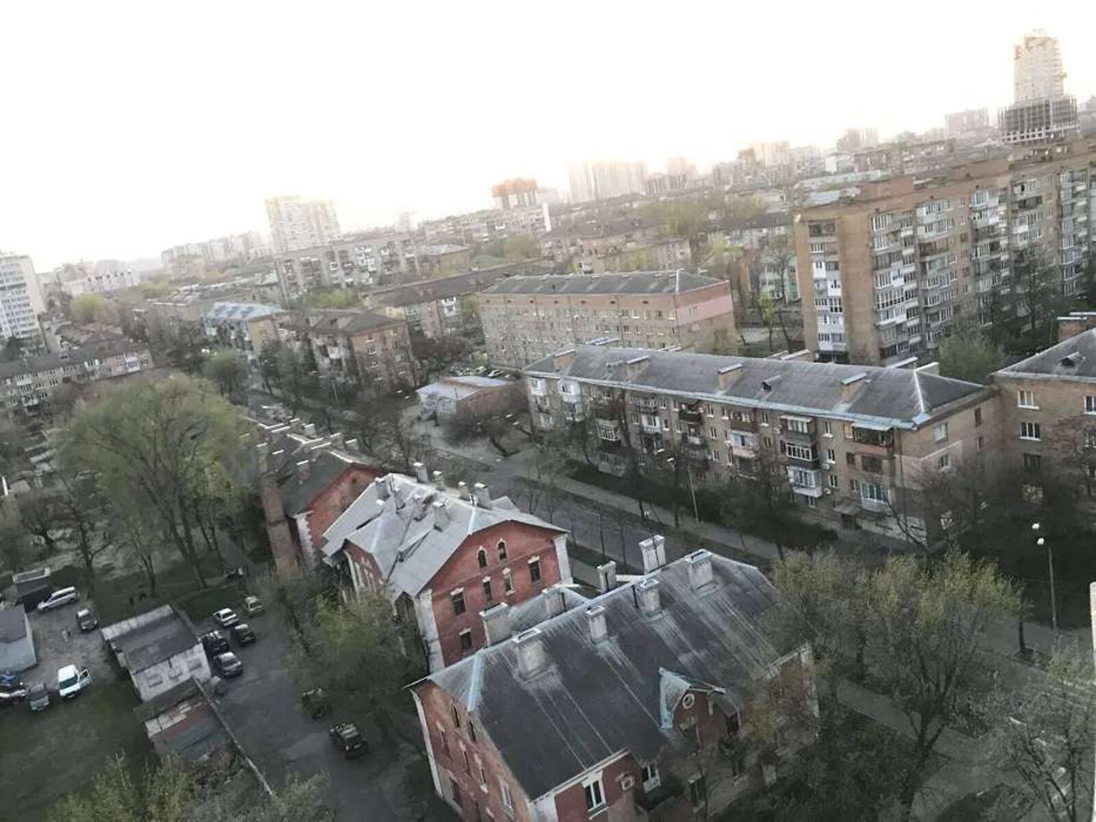 двухкомнатная квартира в Киеве, район Днепровский, на ул. Юрия Литвинского 64 в аренду на долгий срок помесячно фото 1