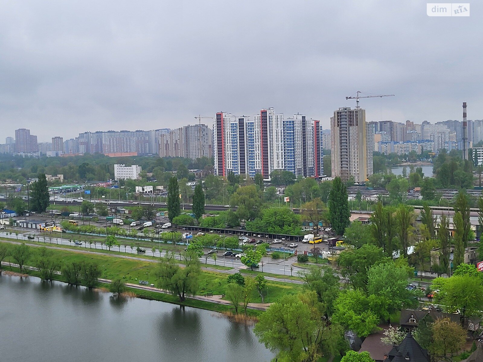 однокомнатная квартира в Киеве, район Днепровский, на ул. Юрия Шумского 3Г в аренду на долгий срок помесячно фото 1 однокомнатная квартира в Киеве, район Днепровский, на ул. Юрия Шумского 3Г в аренду на долгий срок помесячно фото 1