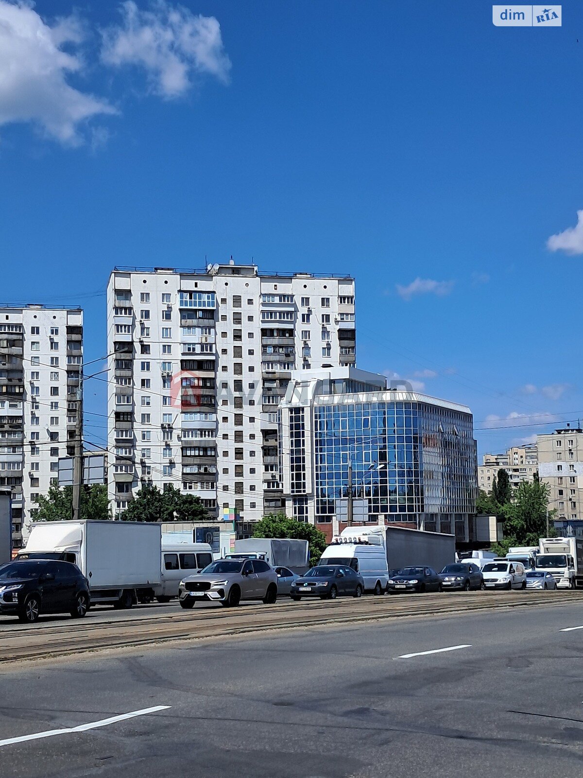 однокімнатна квартира в Києві, район Дніпровський, на вул. Андрія Малишка 37 в довготривалу оренду помісячно фото 1 однокімнатна квартира в Києві, район Дніпровський, на вул. Андрія Малишка 37 в довготривалу оренду помісячно фото 1