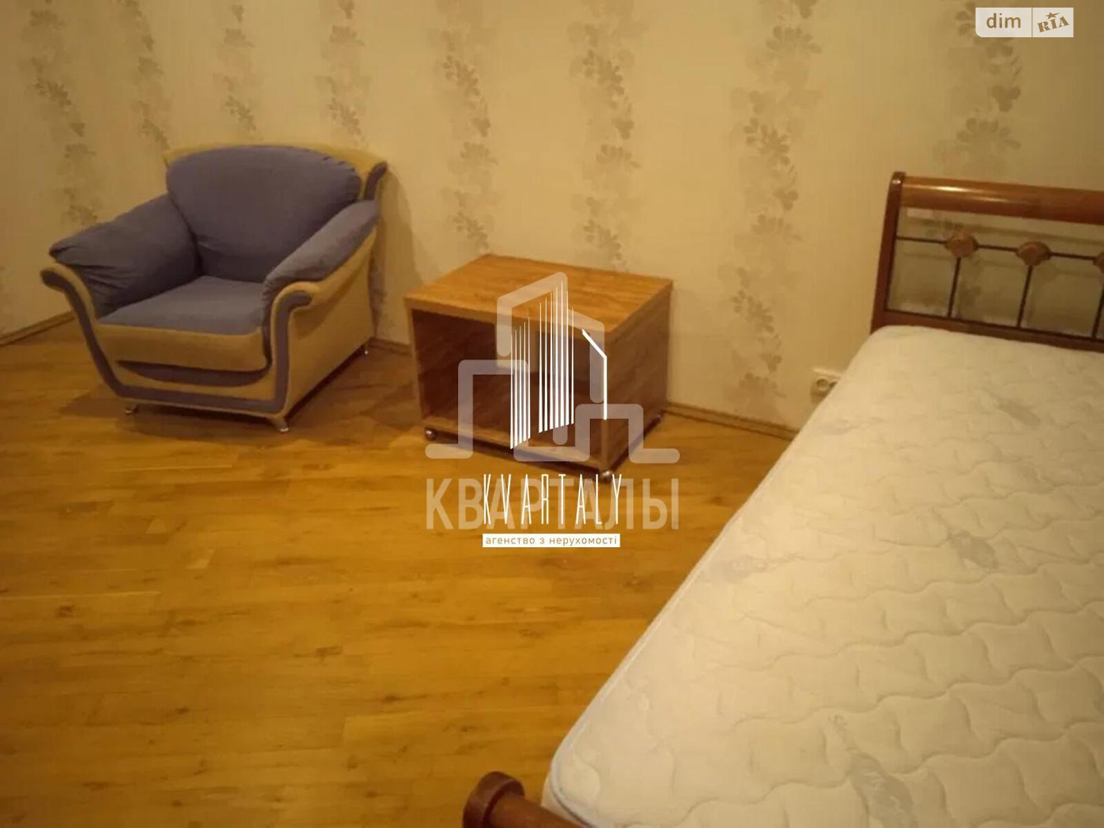 трехкомнатная квартира в Киеве, район ДВРЗ, на ул. Алма-Атинская 37Б в аренду на долгий срок помесячно фото 1 трехкомнатная квартира в Киеве, район ДВРЗ, на ул. Алма-Атинская 37Б в аренду на долгий срок помесячно фото 1