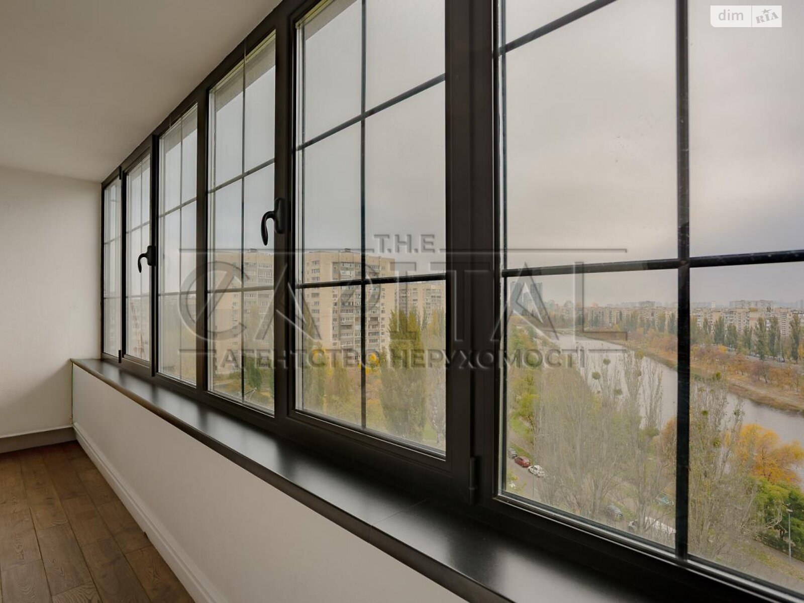 двокімнатна квартира в Києві, на вул. Флоренції 1/11 в довготривалу оренду помісячно фото 1